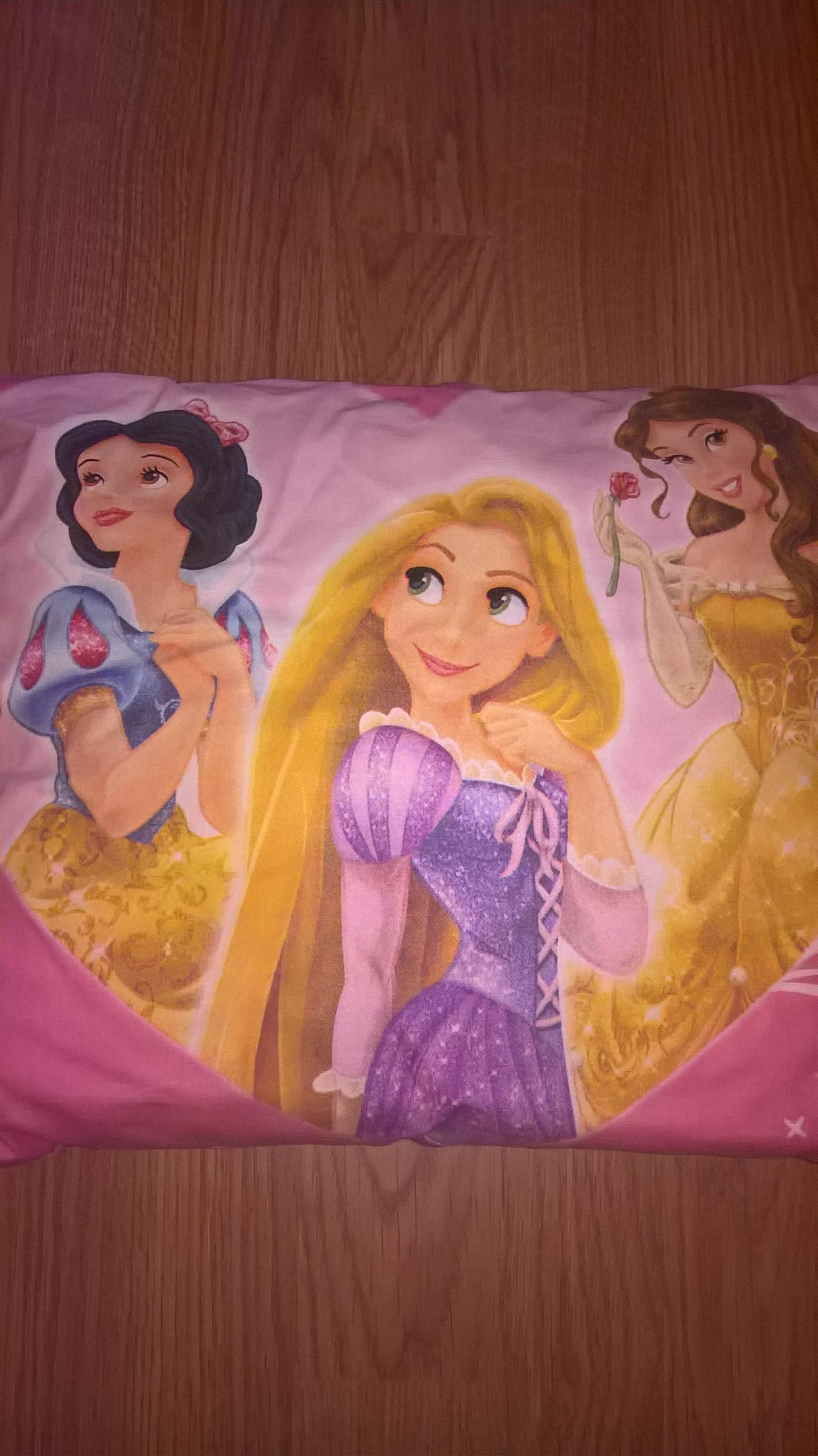 troc de troc coussin princesse neuf image 0