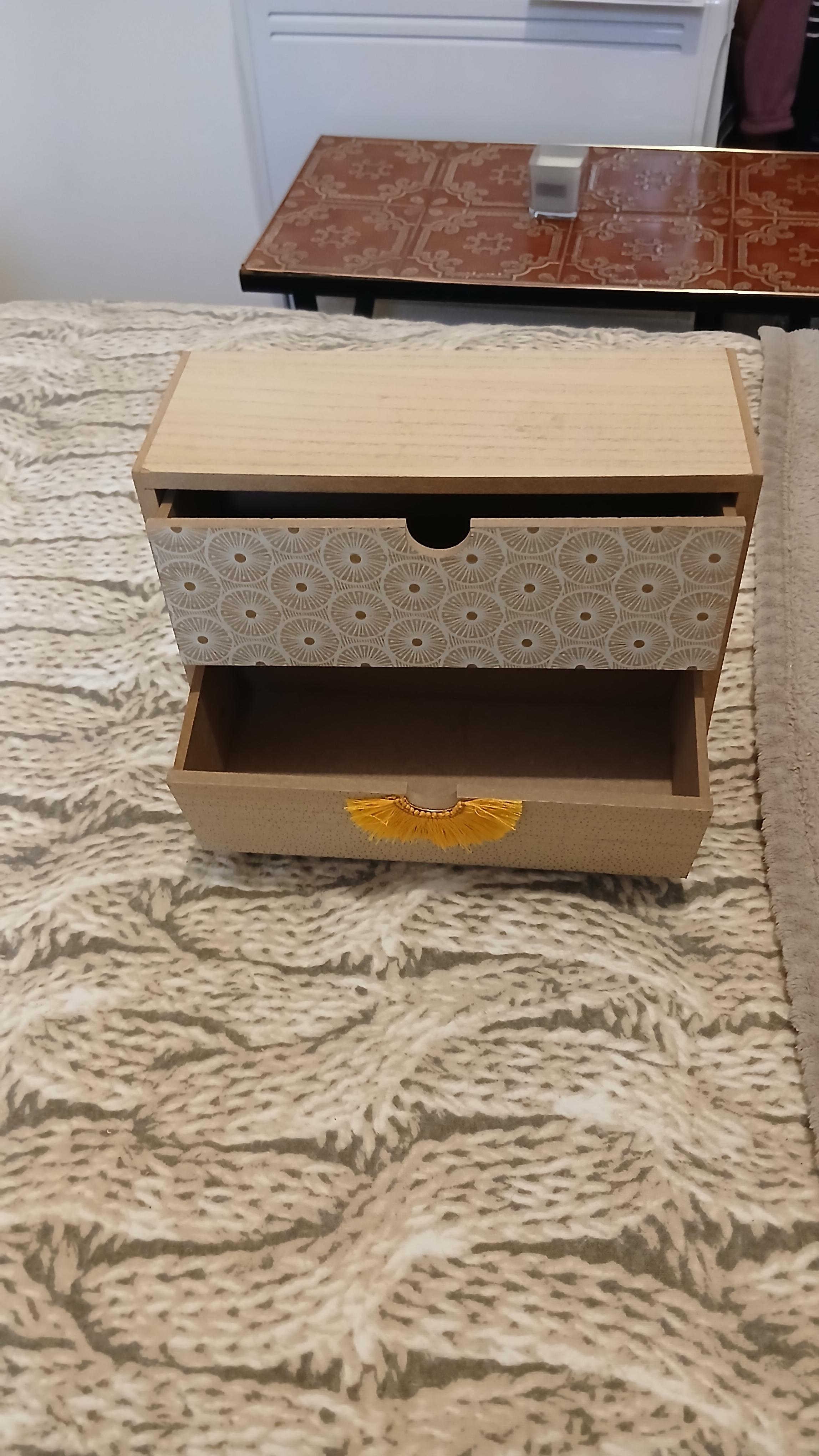 troc de troc reserver celvi un coffret avec deux tiroirs image 1