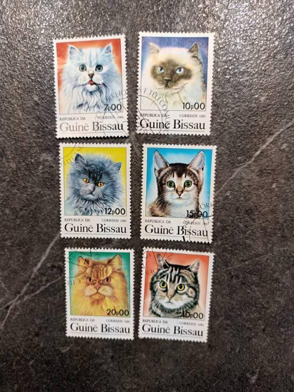troc de troc timbres du monde - guinée bissau image 0