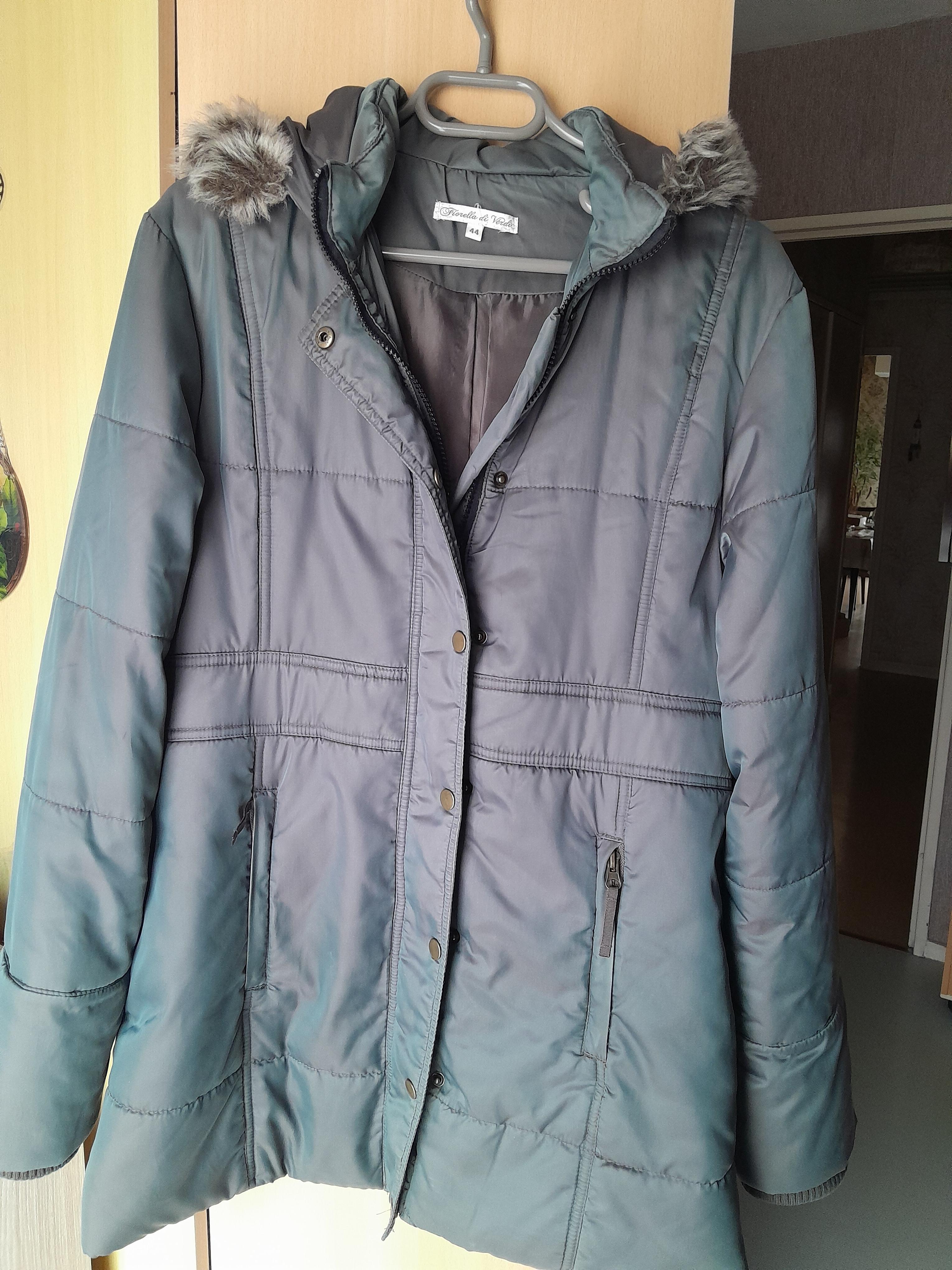 troc de troc doudoune femme taille 44 image 0