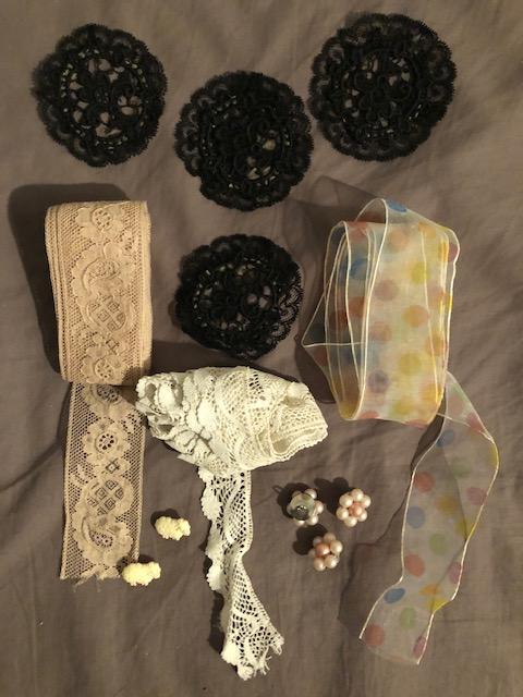 troc de troc lot dentelles, ruban et boutons image 0