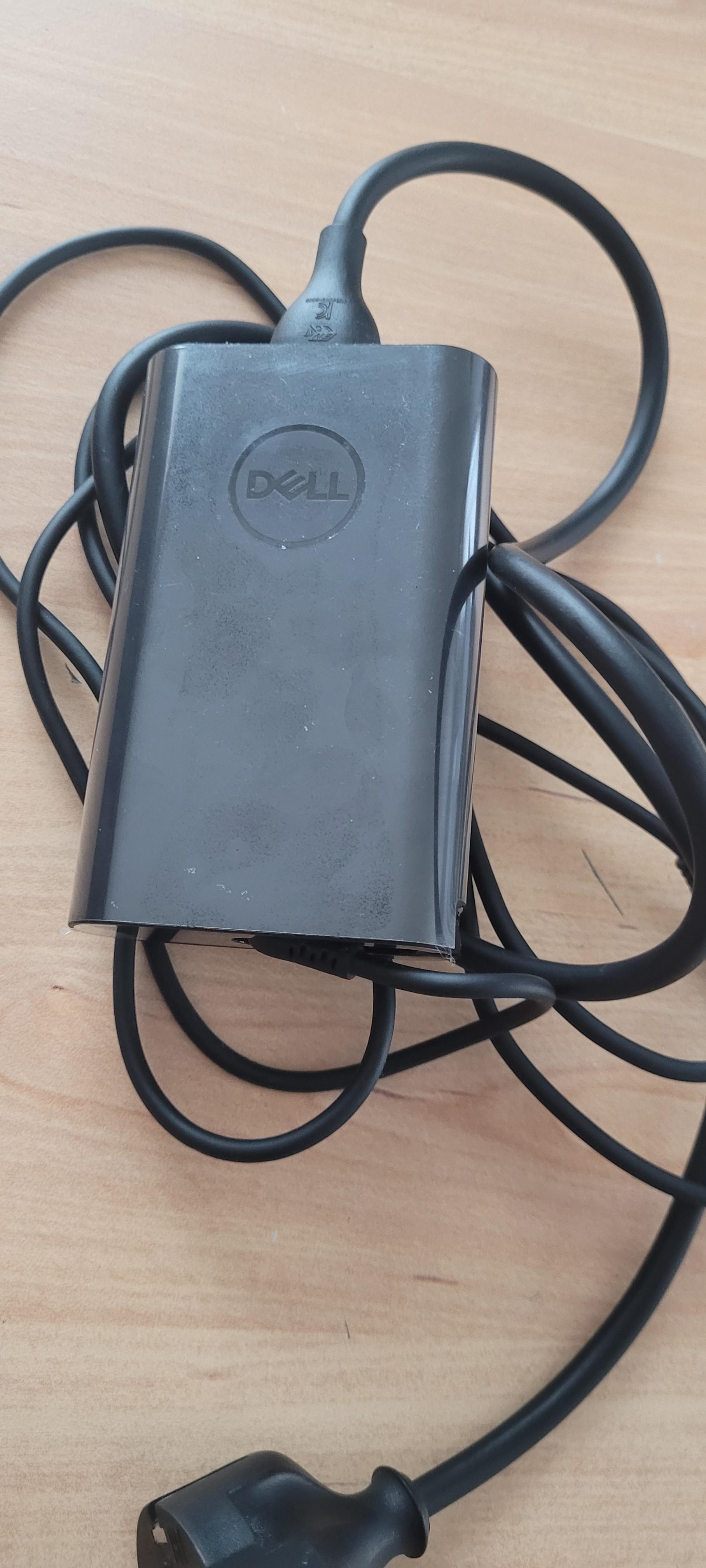 troc de troc réservé alimentation portable dell ha65nm130 65w image 0