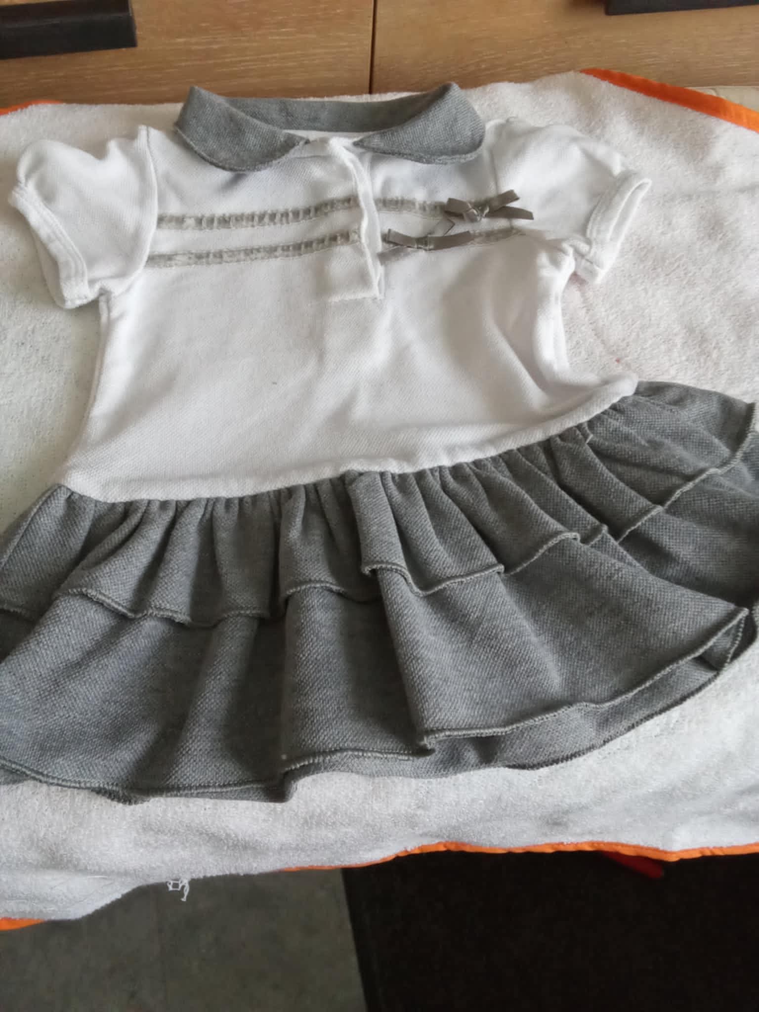 troc de troc robe  grise et blanche 6 mois  comme neuf image 0