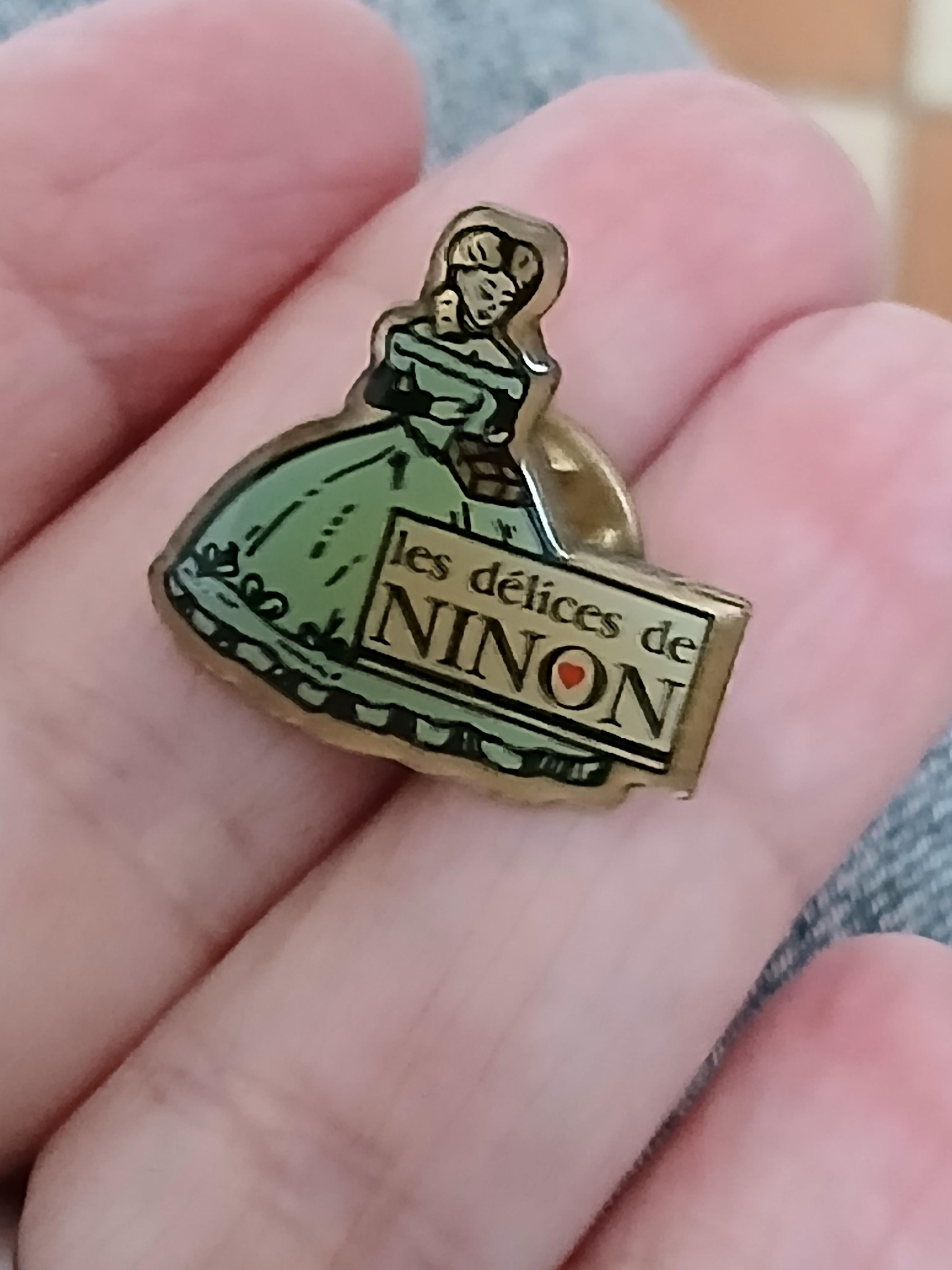 troc de troc un pins image 0