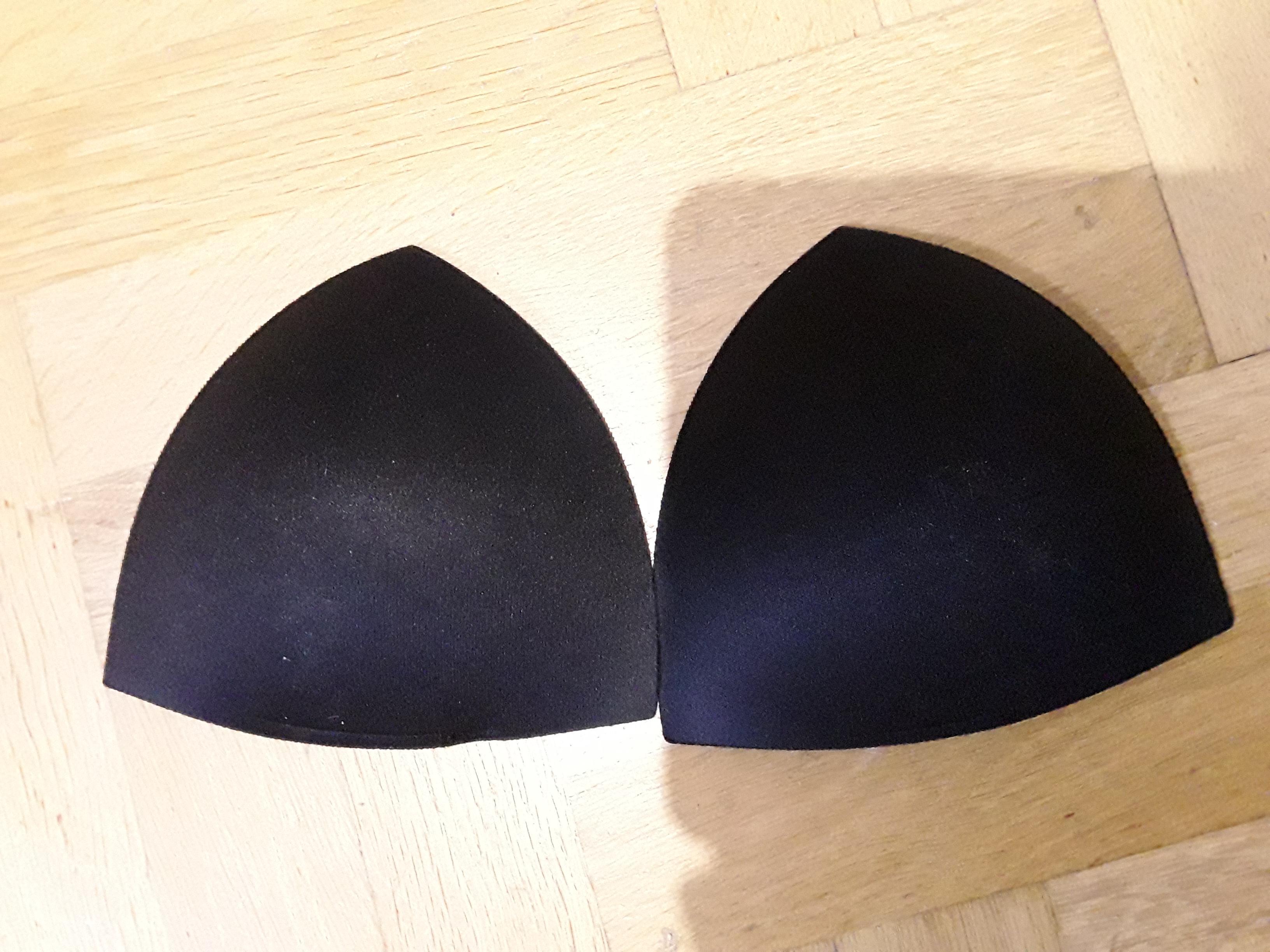 troc de troc coques neuves pour maillot / brassière xl image 0