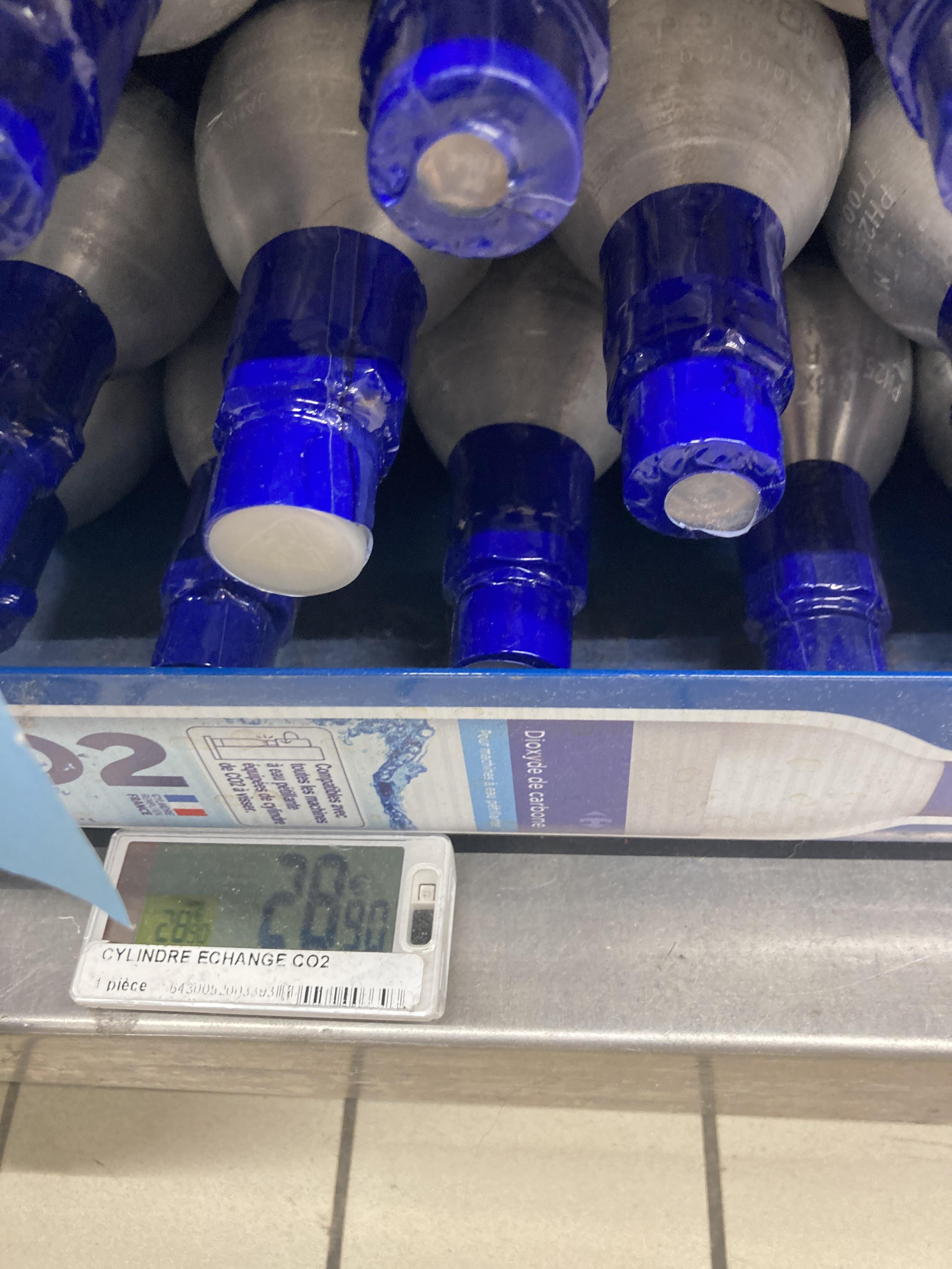 troc de troc cherche bouteille et cartouche de gaz vide sodastream image 1