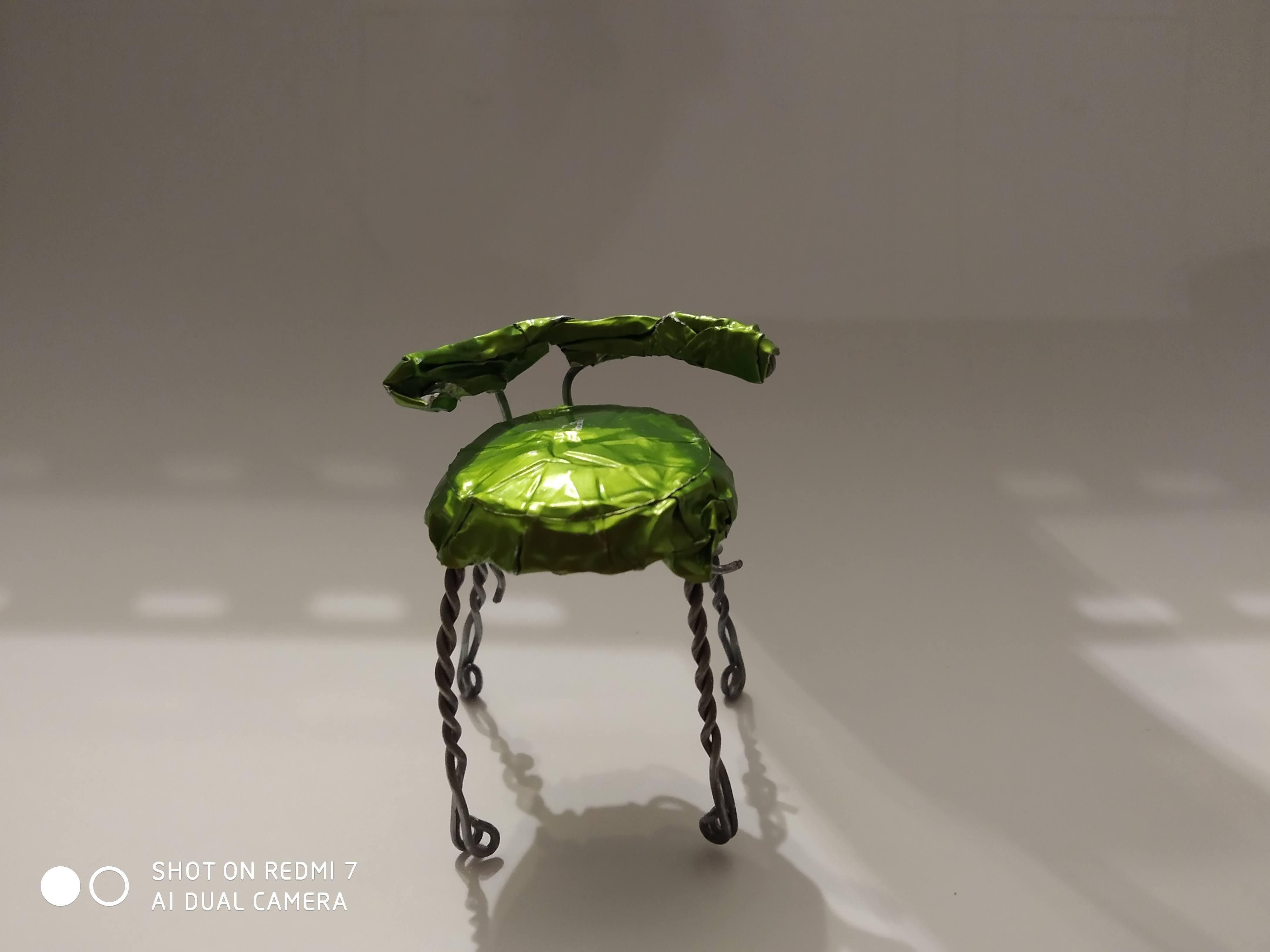 troc de troc petite chaise de champagne image 0