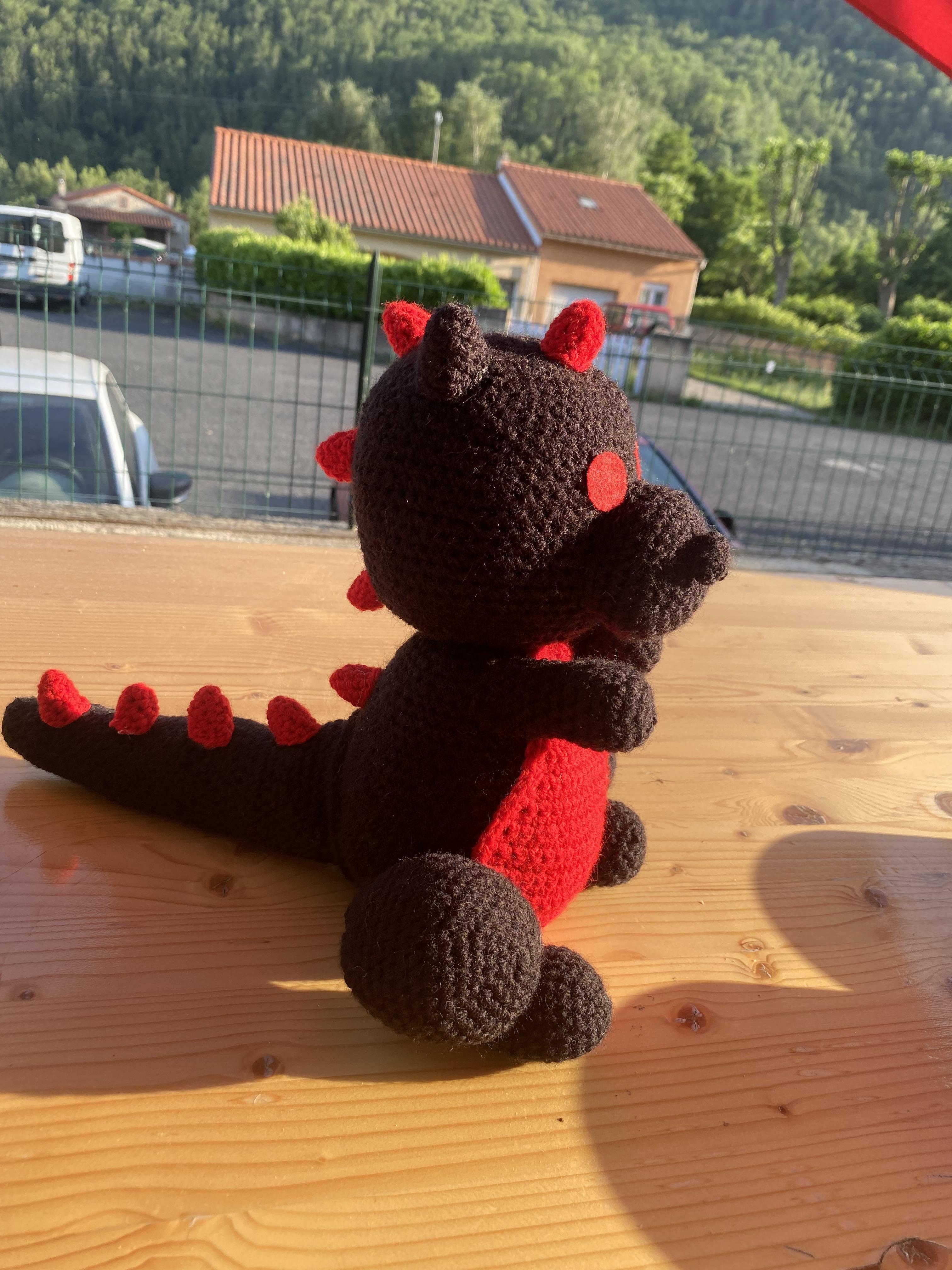 troc de troc peluche dinosaure en crochet fait mains image 0