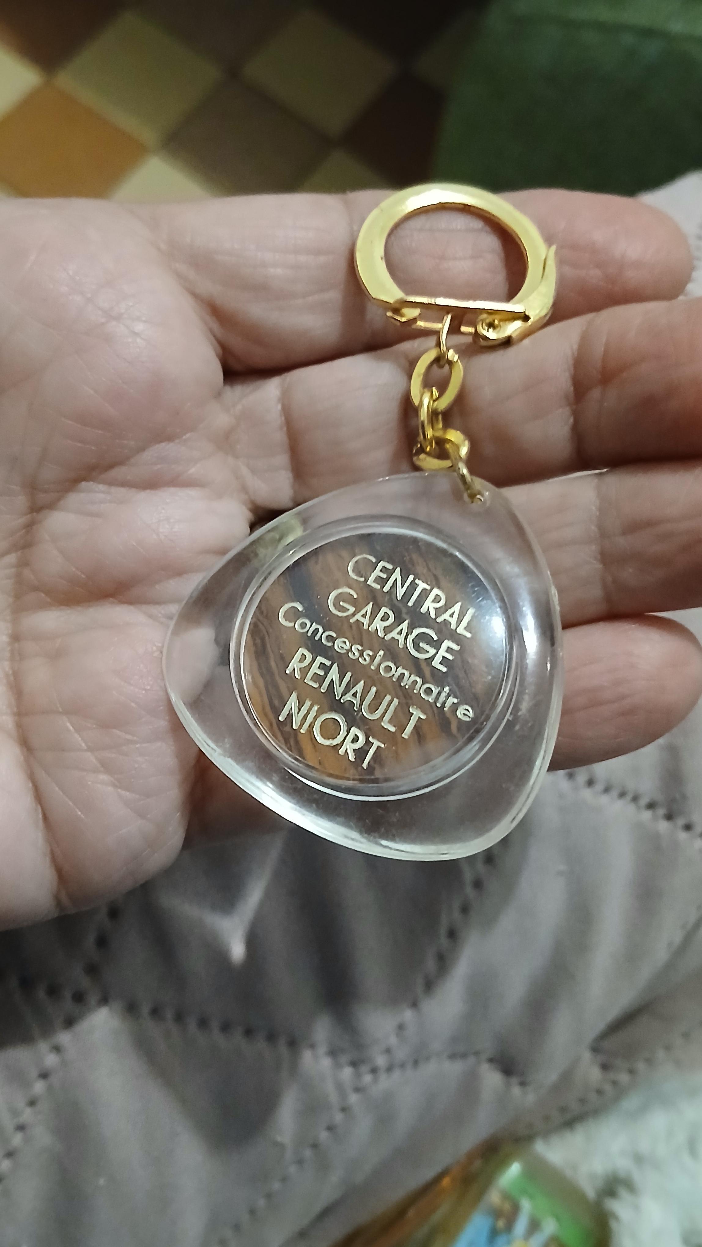 troc de troc porte clé image 0