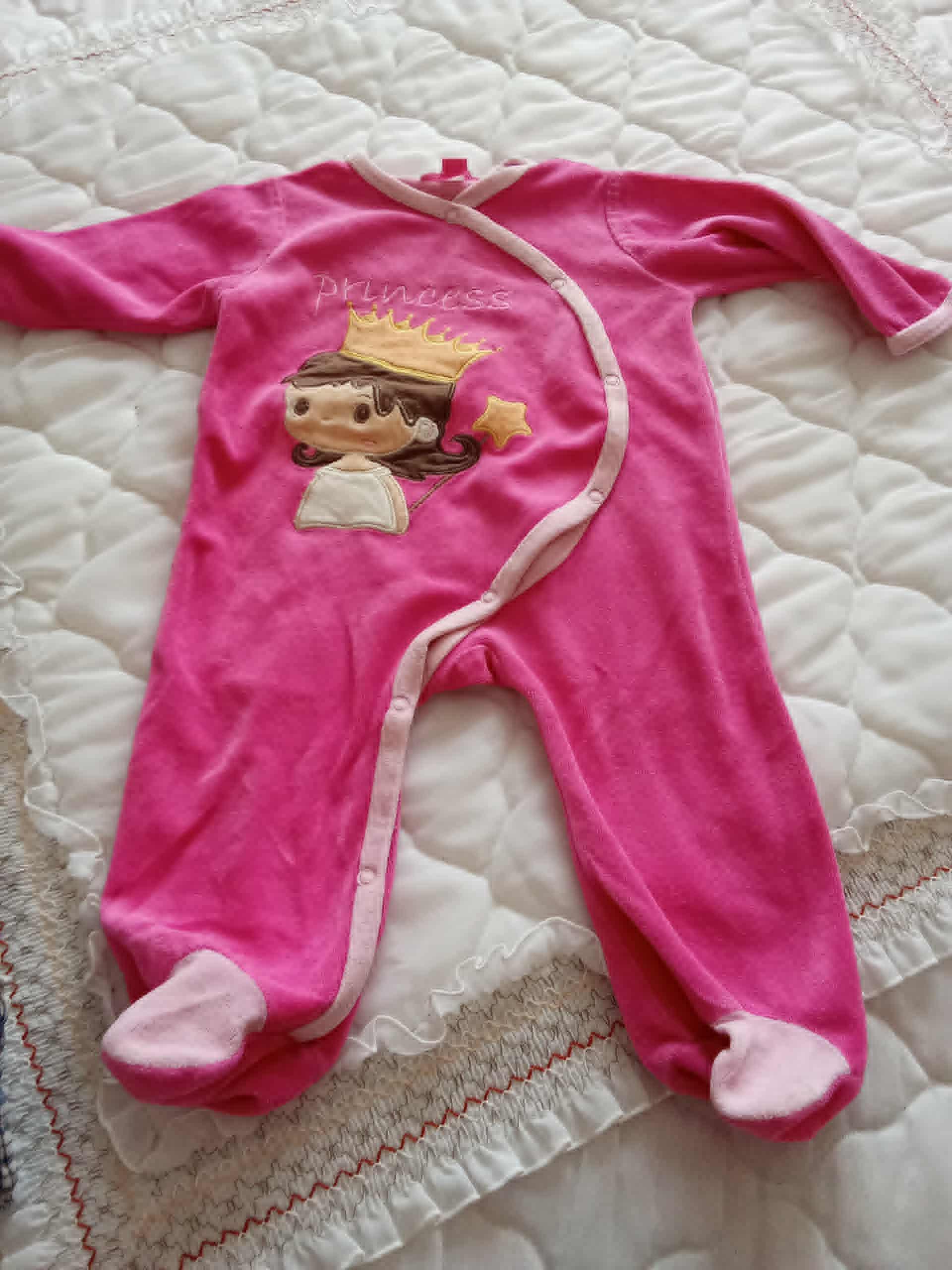 troc de troc pyjama rose neuf  pick ouic 9 mois image 0