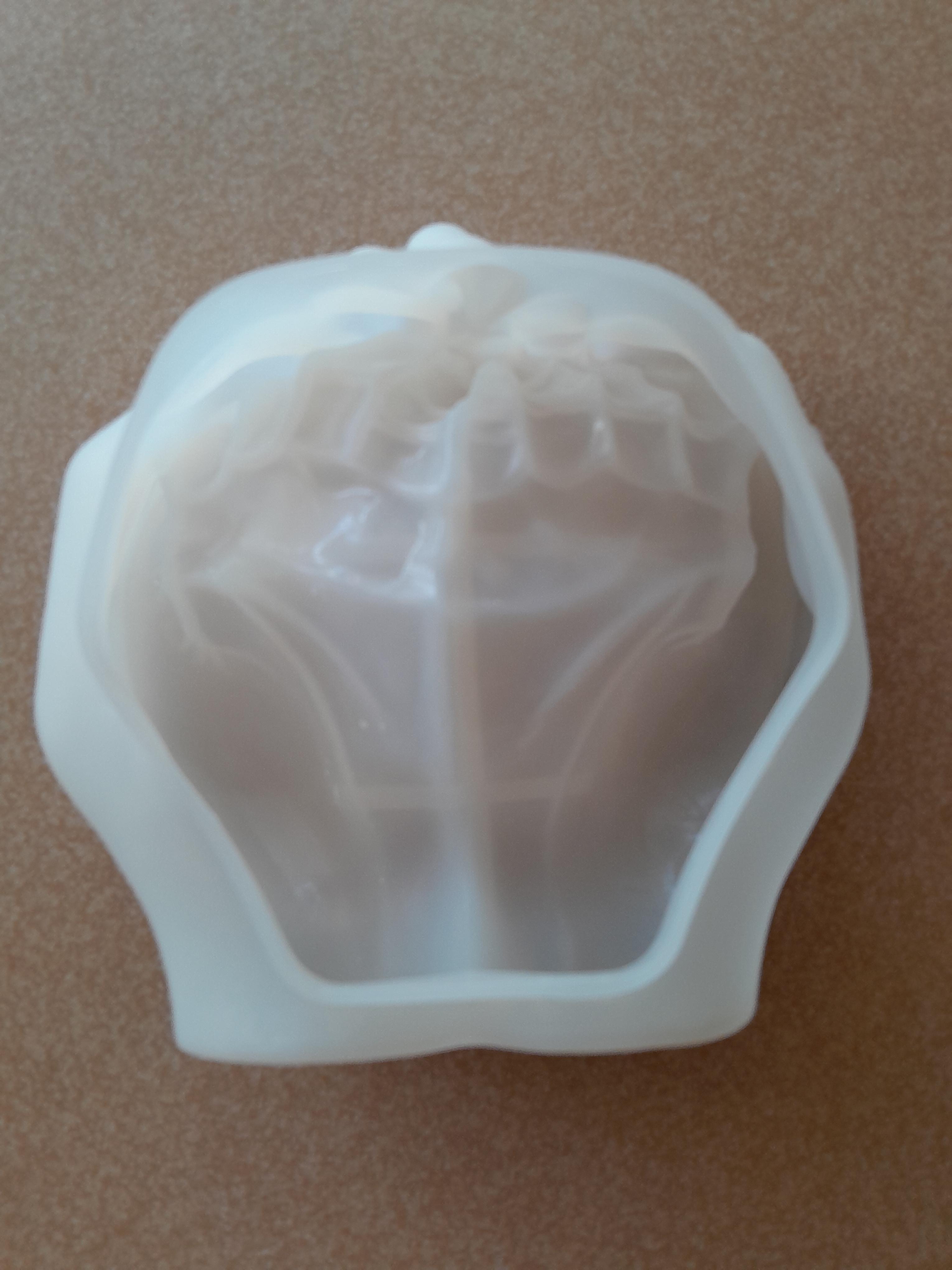 troc de troc moule pour plâtre " mains entrelacés " image 0