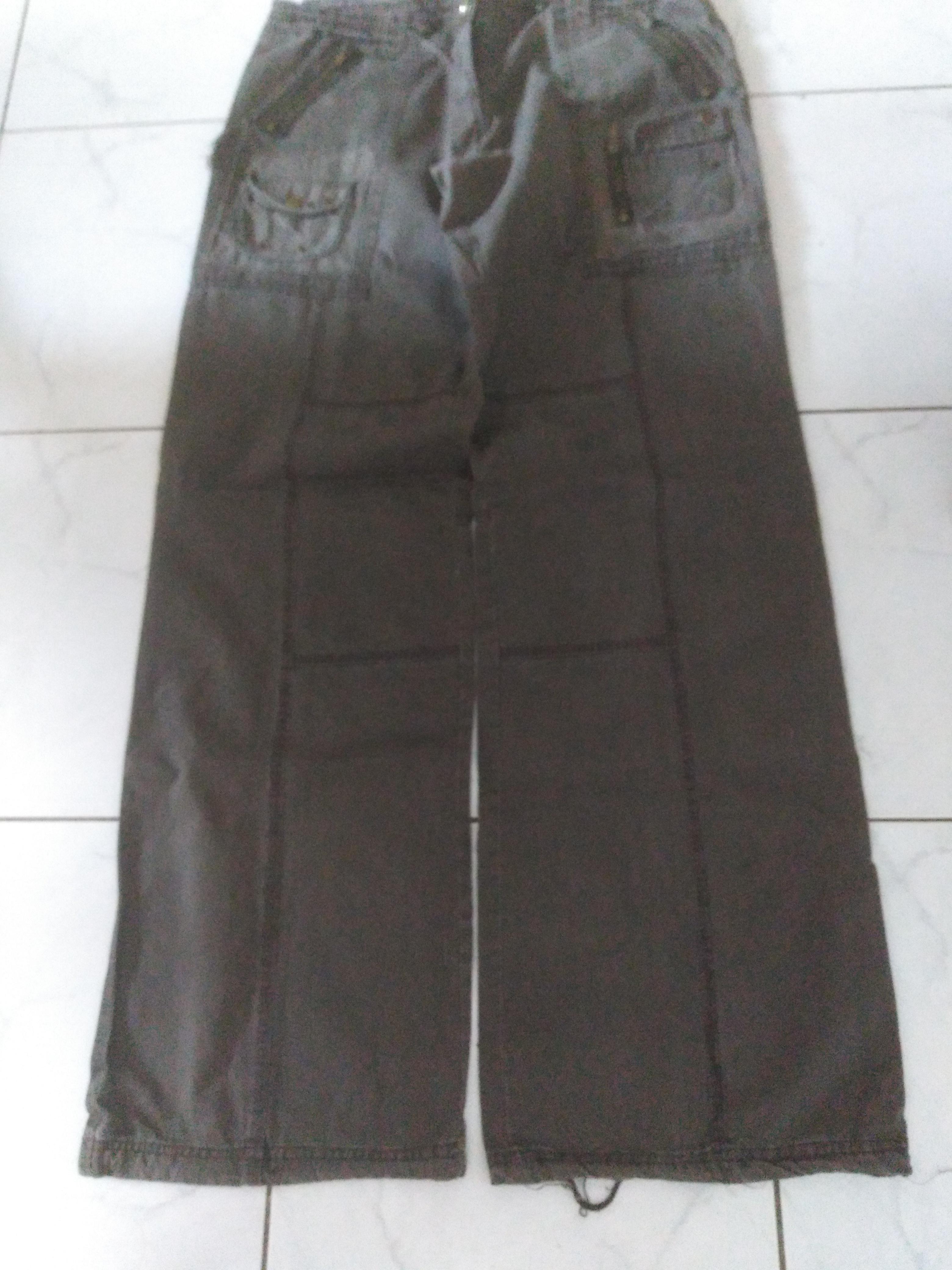 troc de troc pantalon kaki t42 image 0