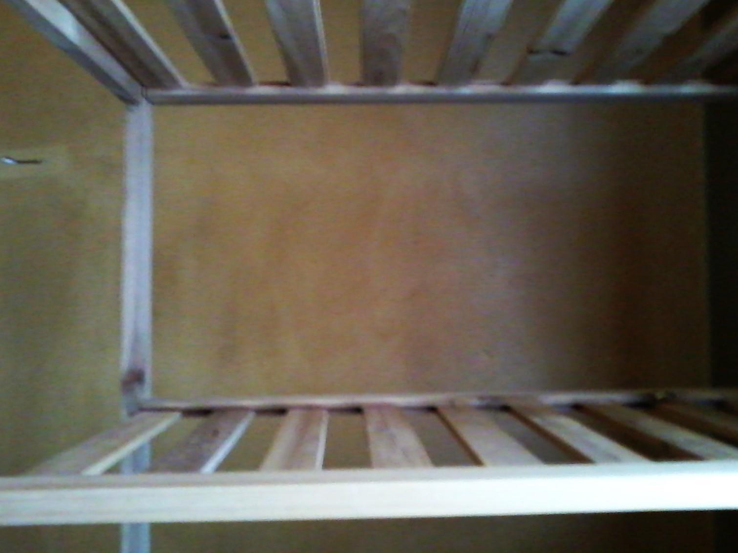 troc de troc urgent..etagere en bois.6 tablettes.1m 70 cm image 0