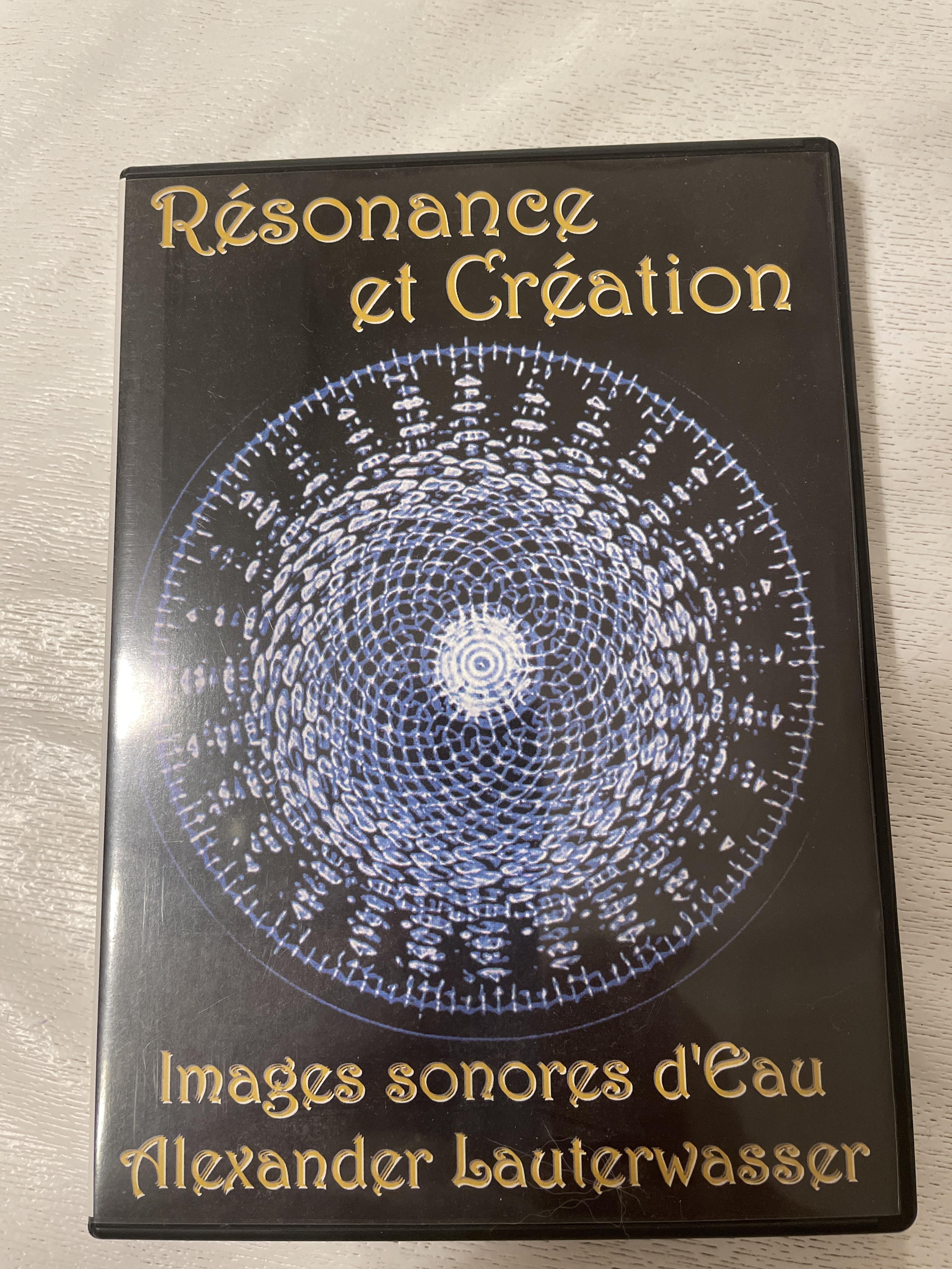 troc de troc résonance et creation / réservé image 0