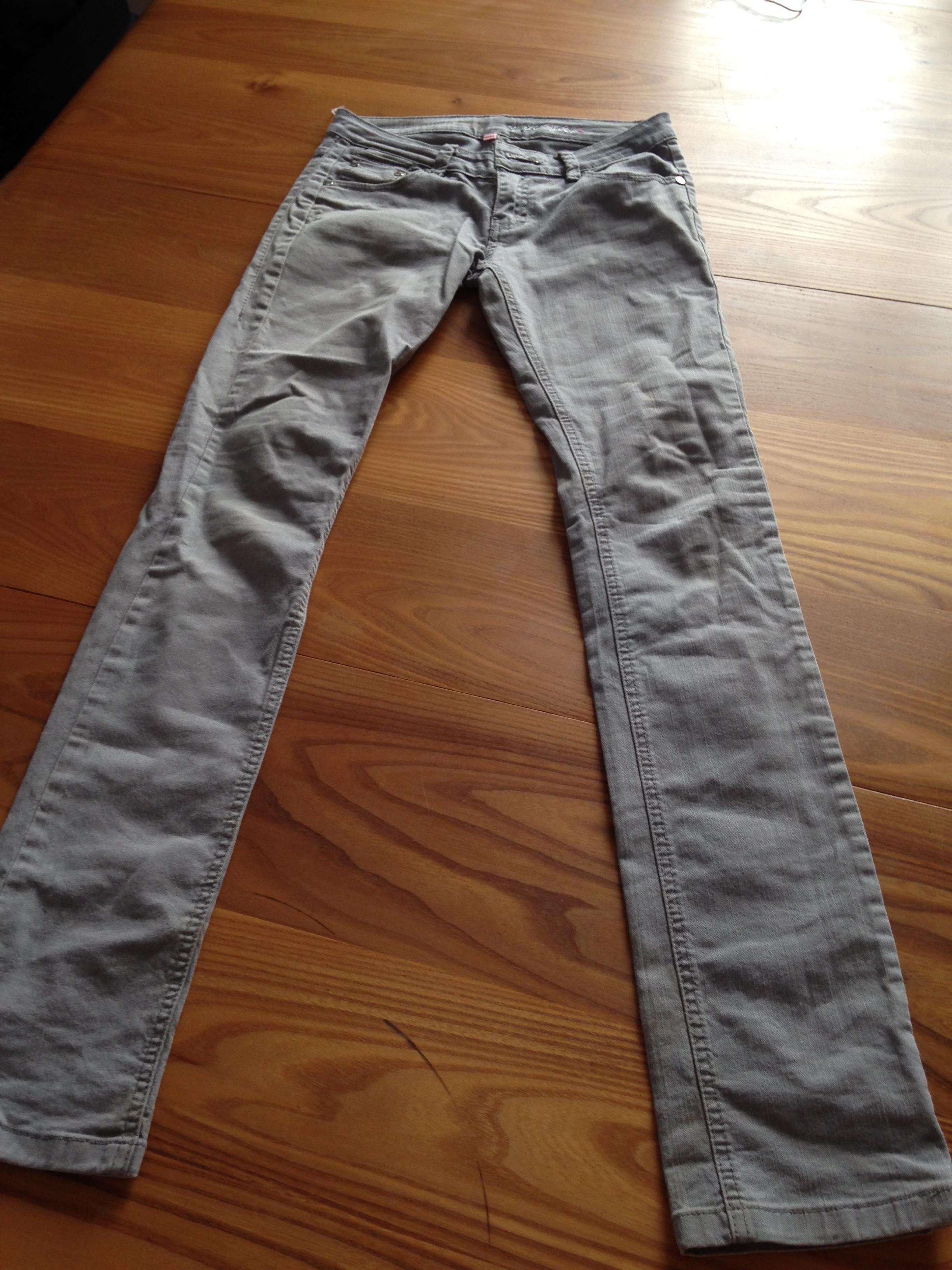 troc de troc jean gris t34/36 image 0