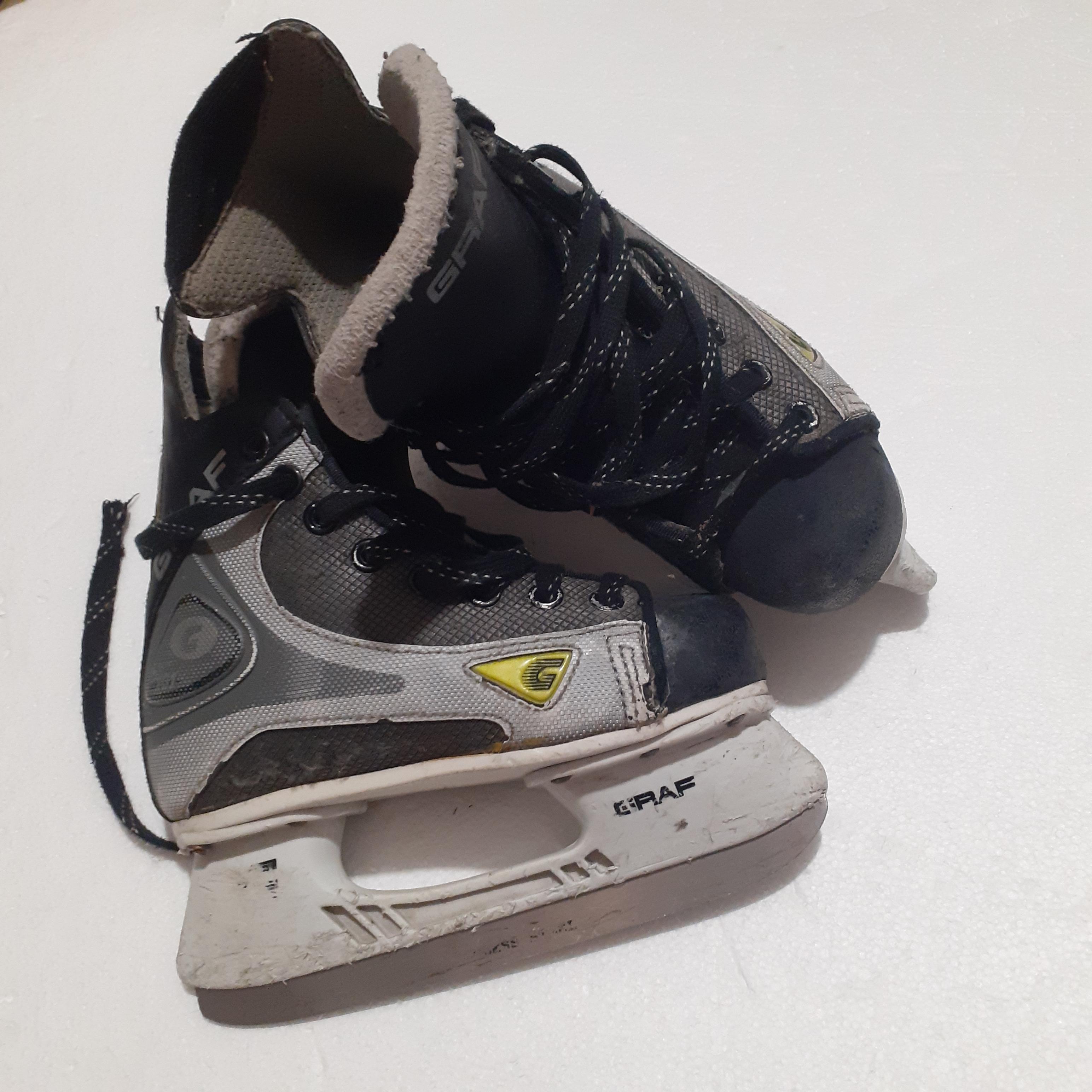 troc de troc prêt/ vente patins à glace pt 35 et pt 33 image 1