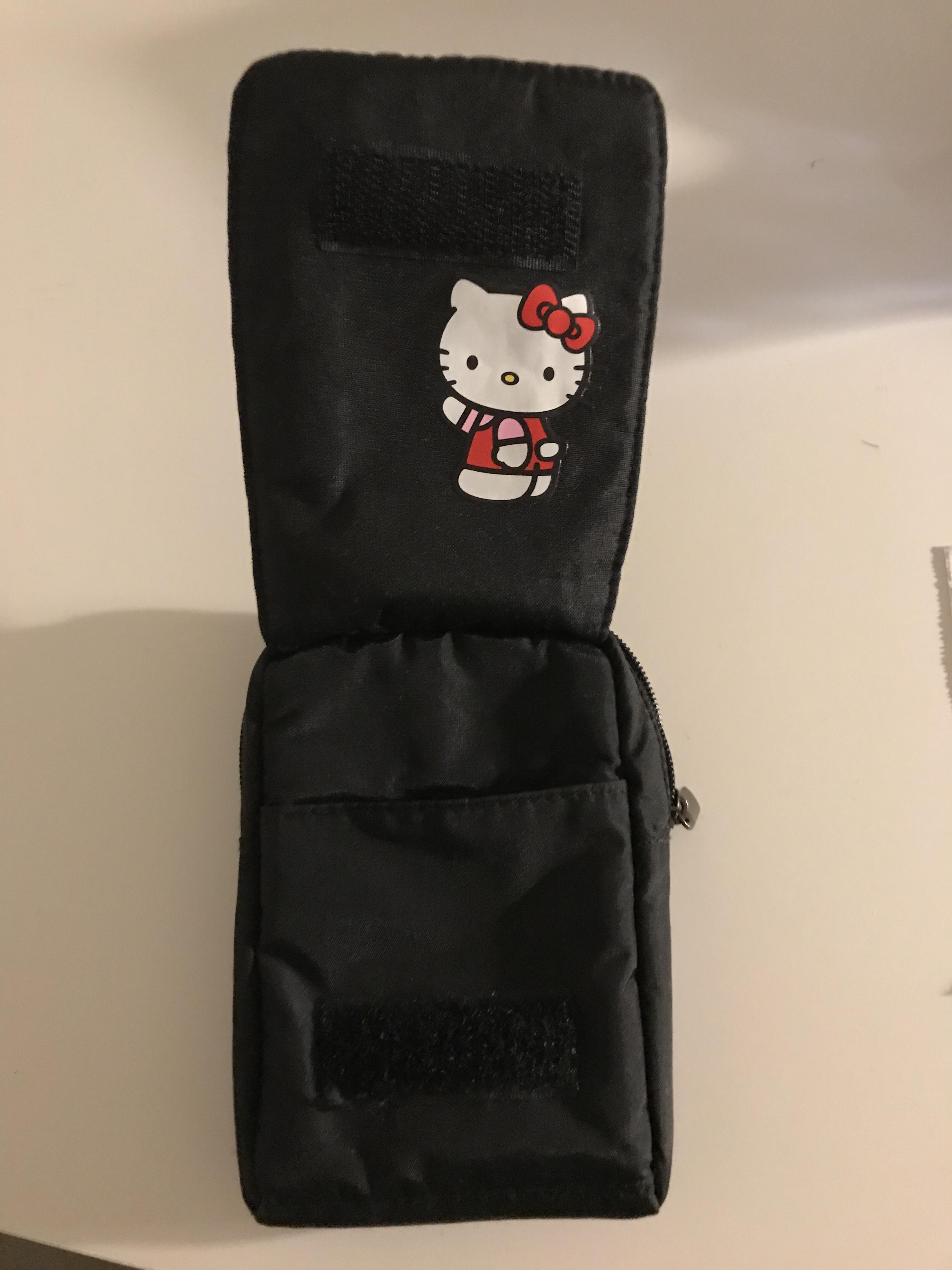 troc de troc pochette hello kitty image 1