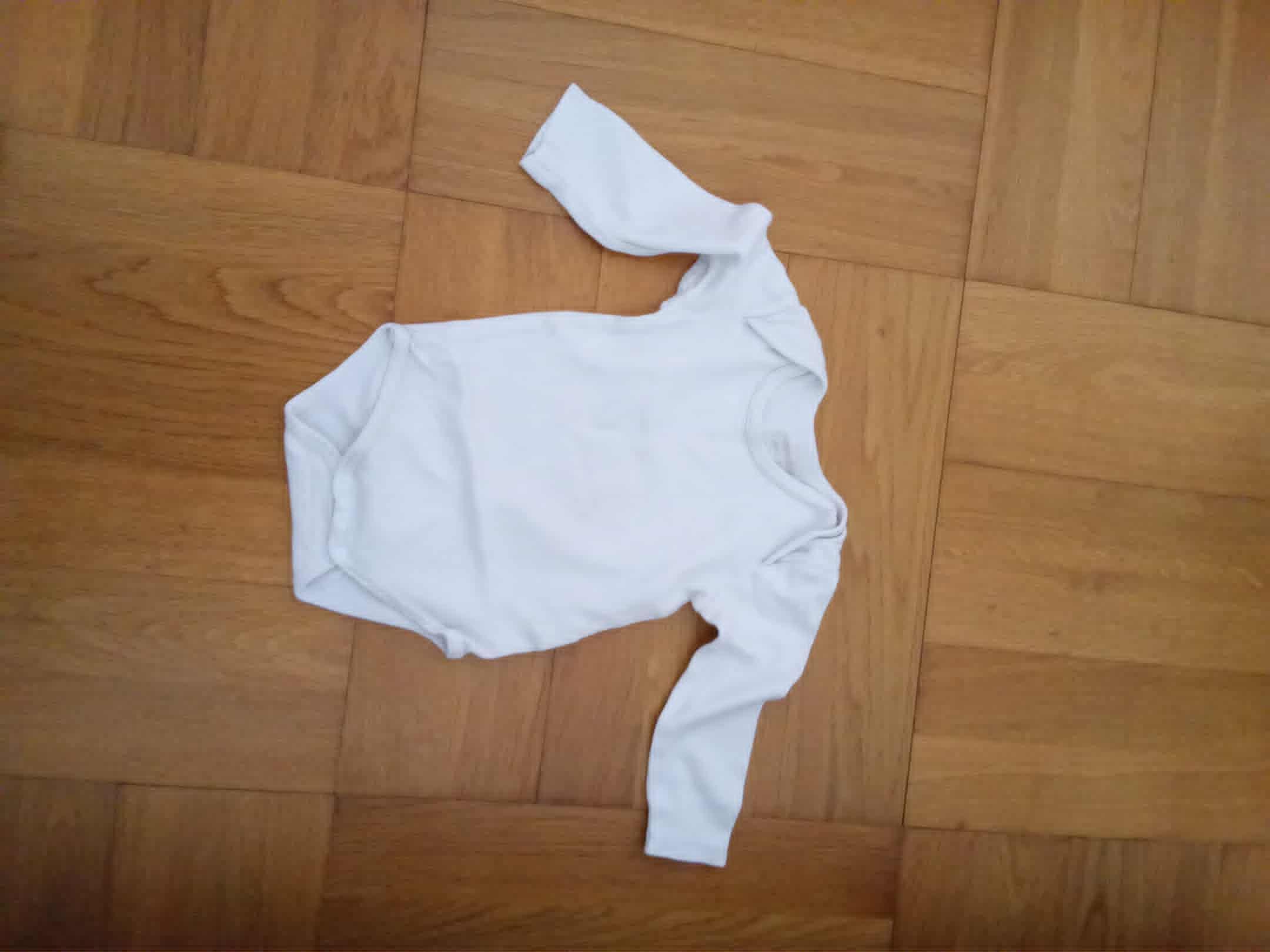troc de troc body 9 mois blanc image 1