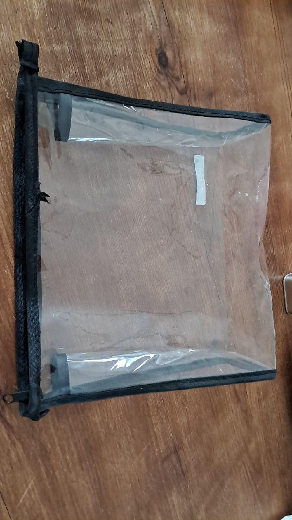 troc de troc trousse toilette transparente image 0