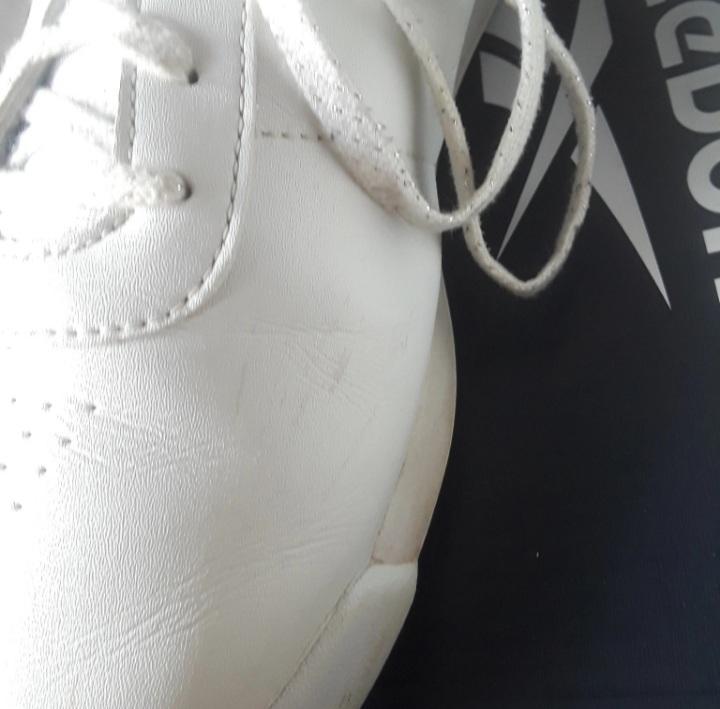 troc de troc réservé-chaussures reebok t42 image 2