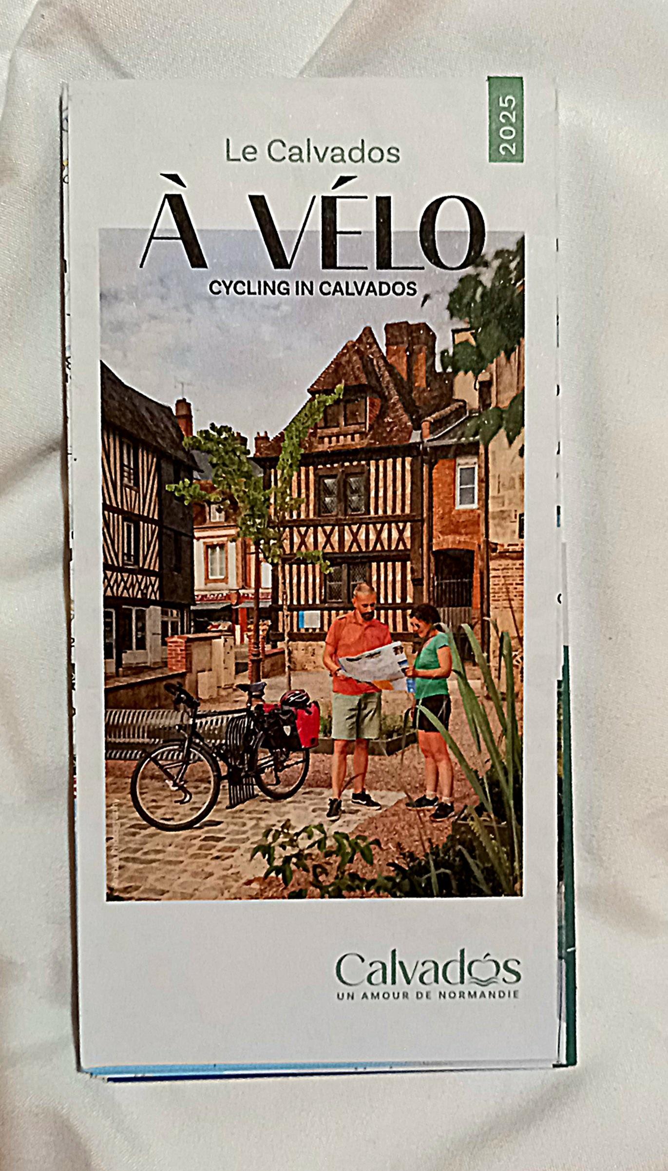 troc de troc carte touristique calvados à vélo. image 0