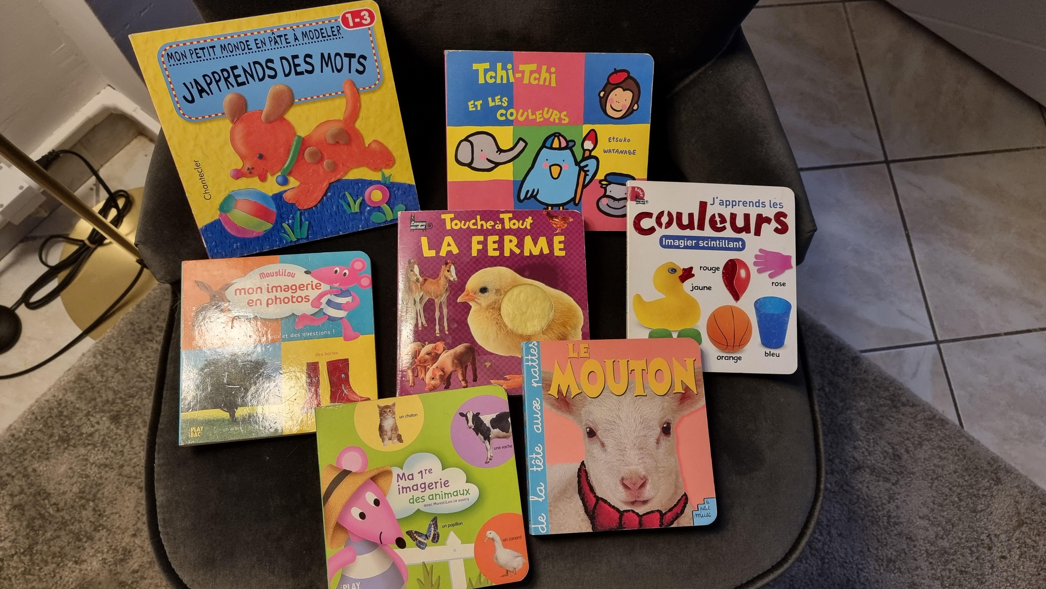 troc de troc lot de 7 livres cartonnés image 0