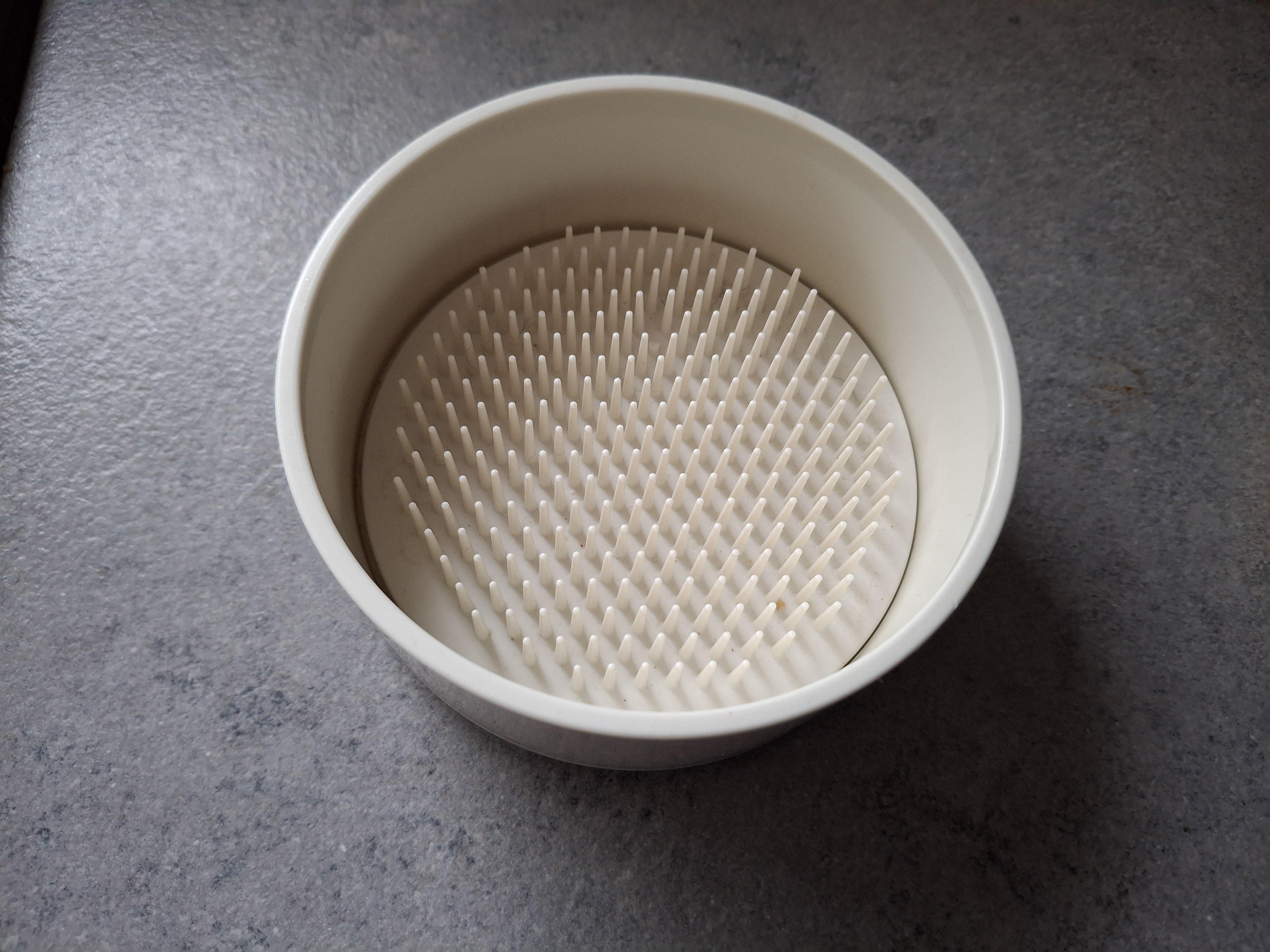 troc de troc recherche ce tupperware image 0