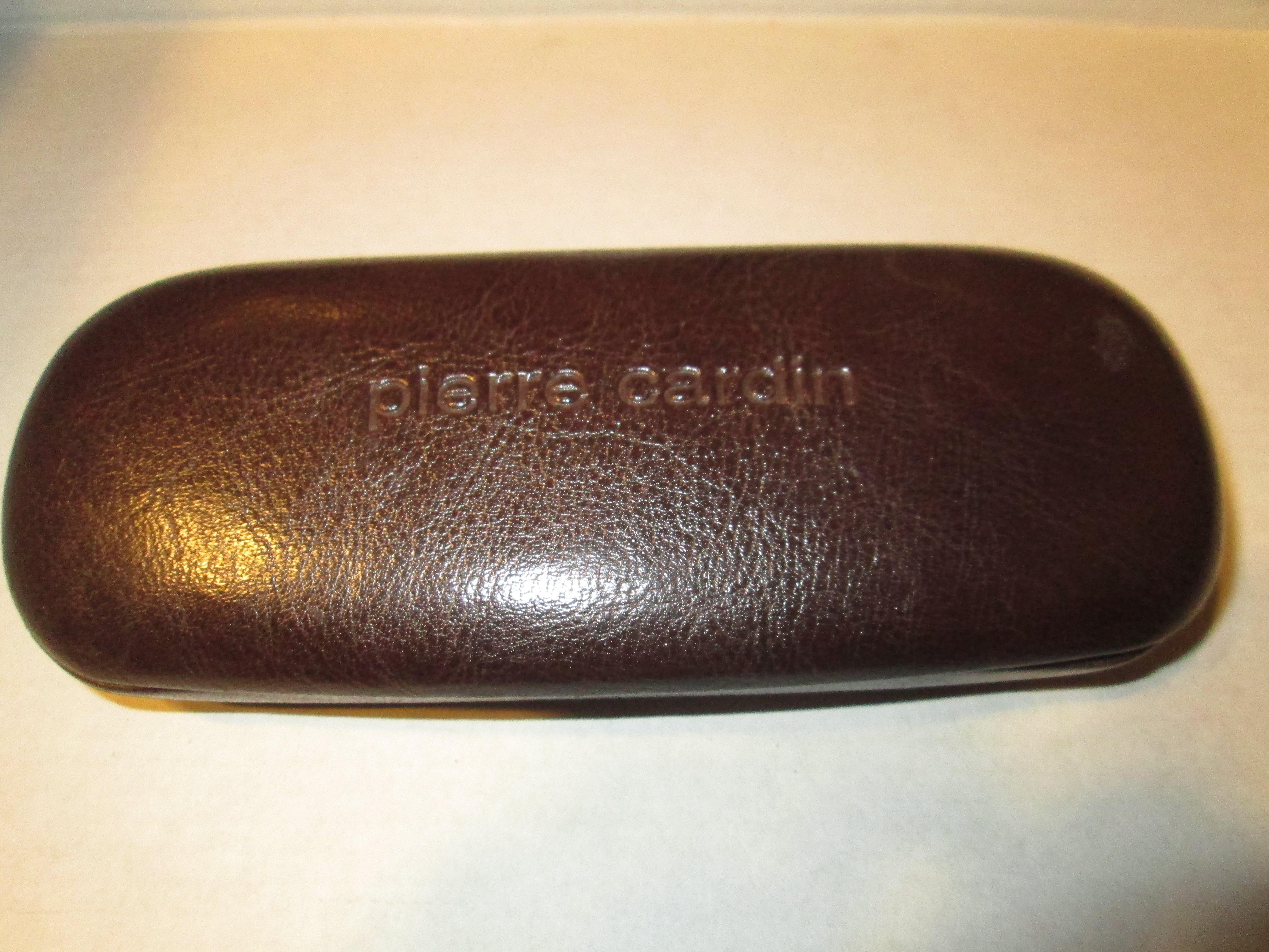 troc de troc etui a lunettes echange contre 5 noisettes image 0