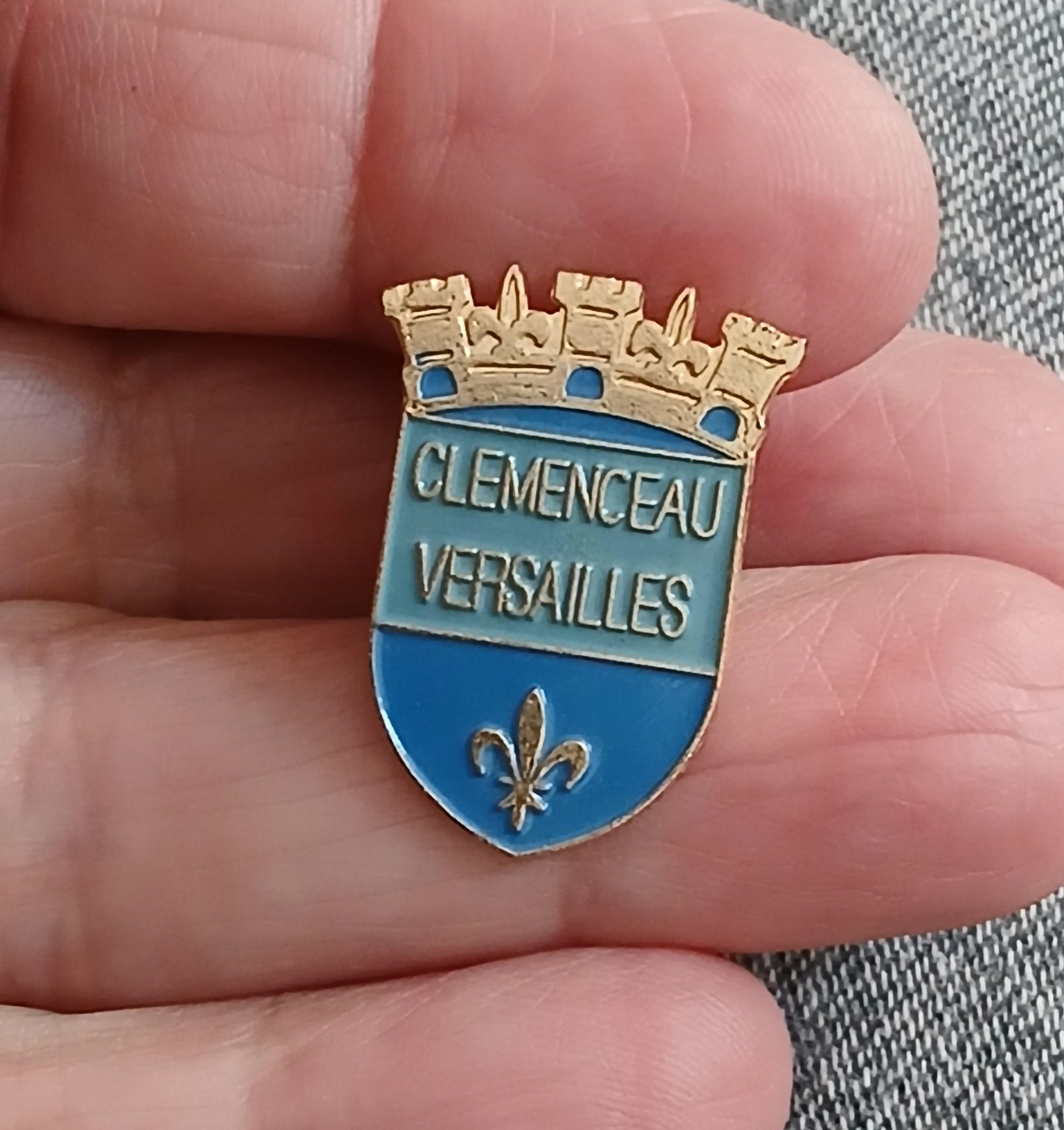 troc de troc reserver sophie un pins image 1