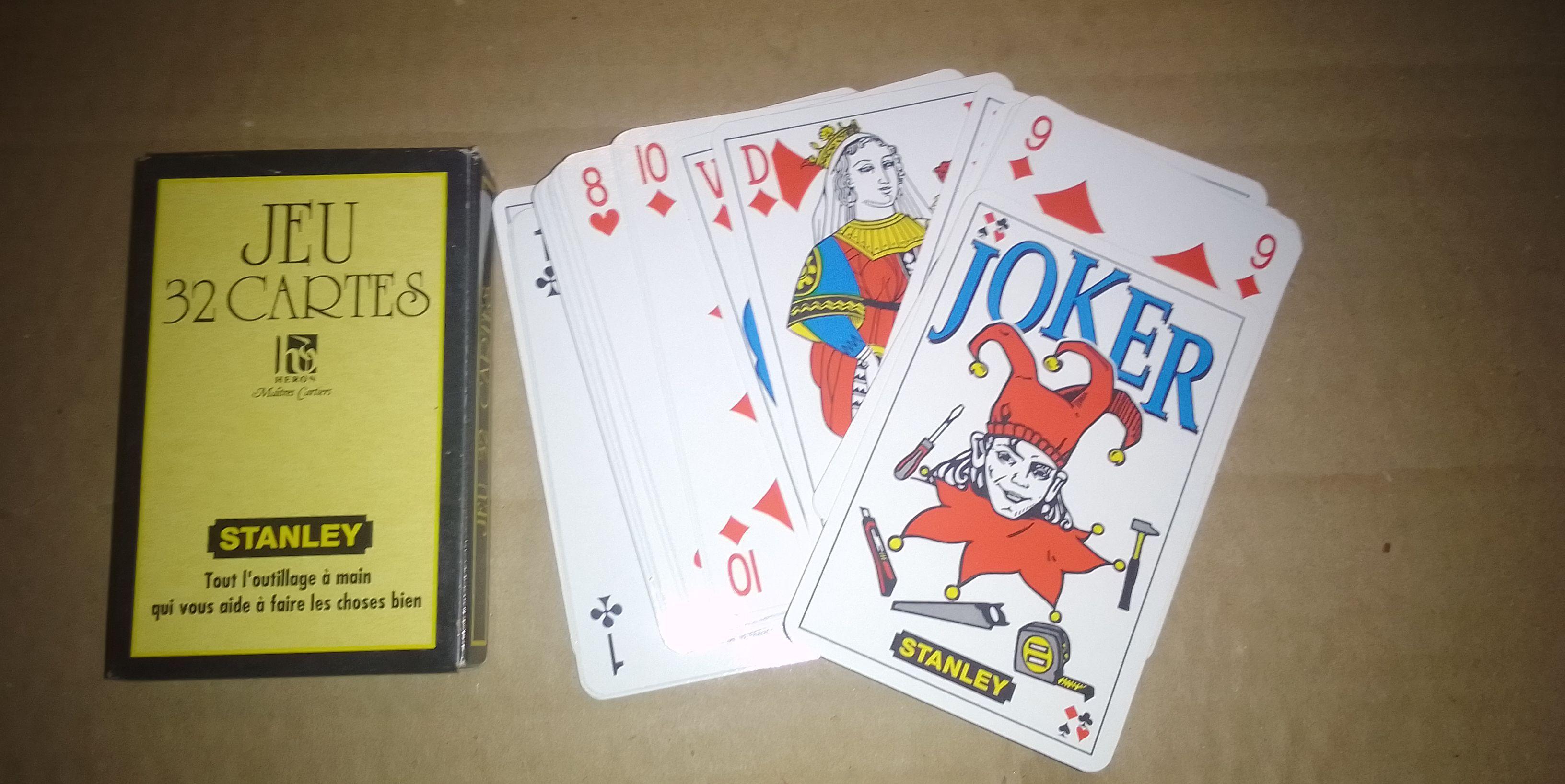 troc de troc jeu 32 cartes stanley complet état neuf réserver fidjy image 0