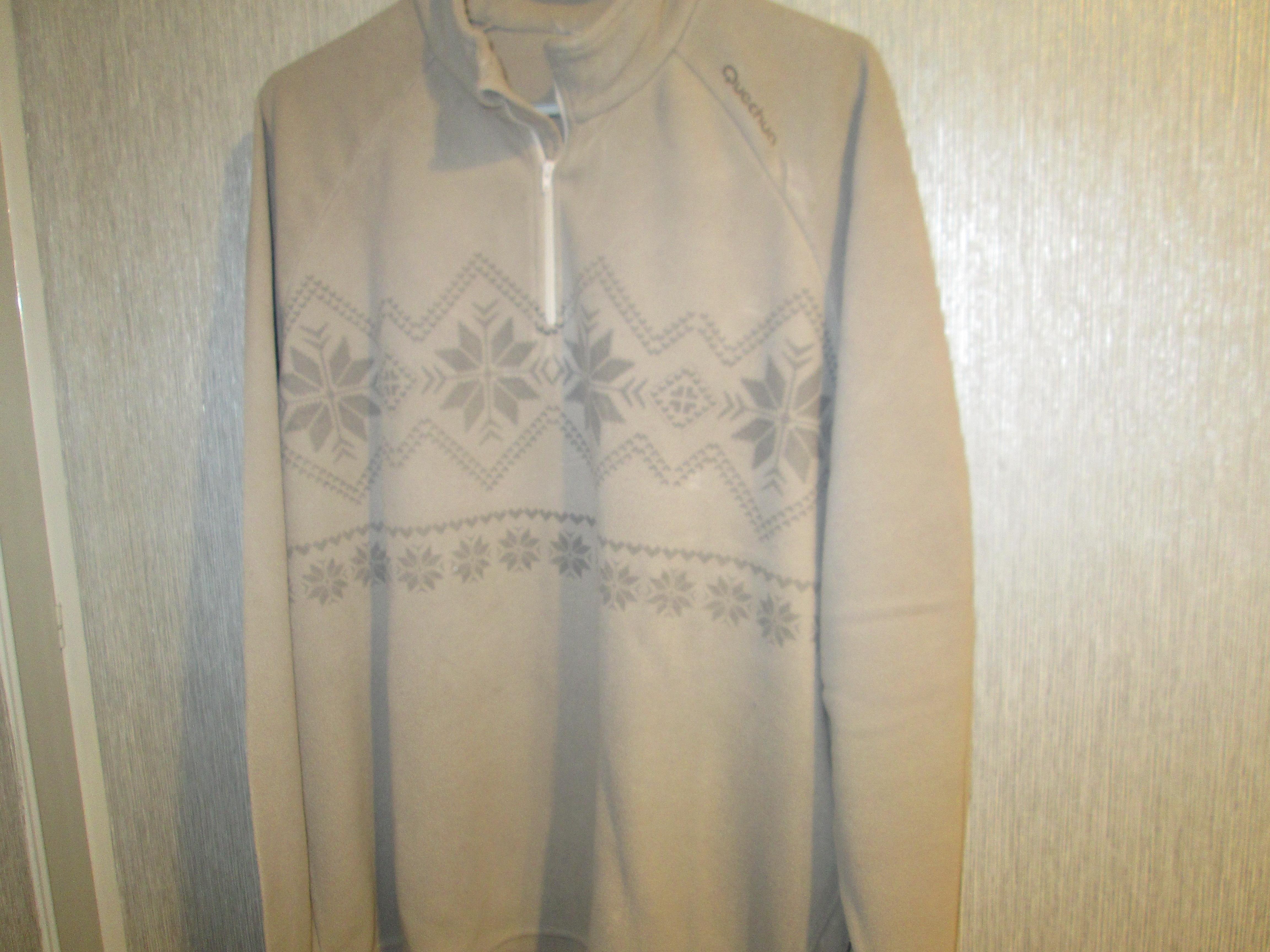 troc de troc sweat beige quechua taille 3 x l 10 noisettes image 0