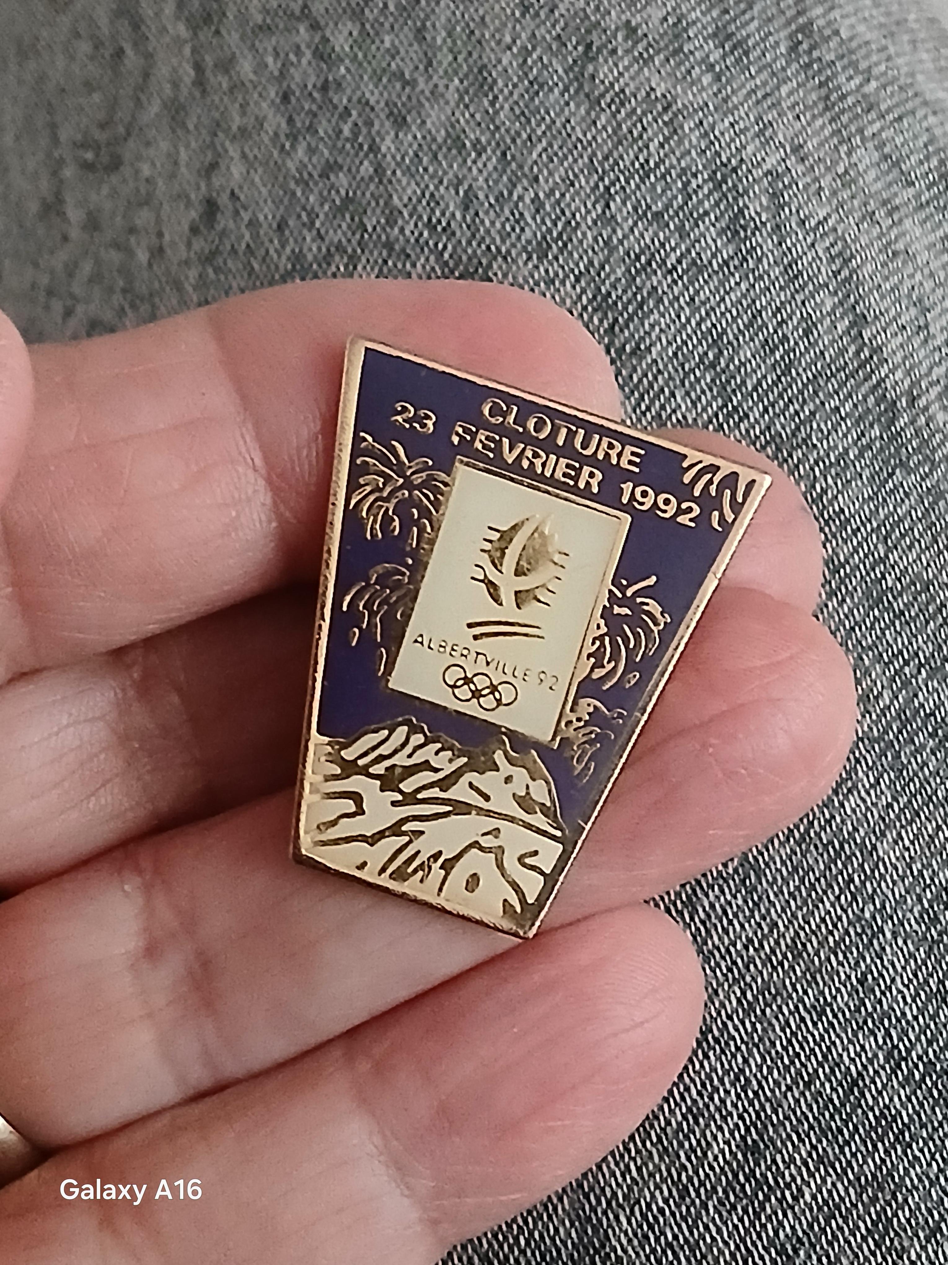 troc de troc un pins image 1