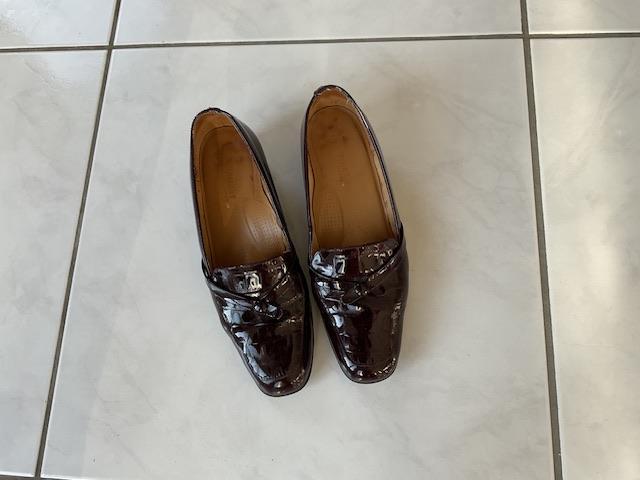 troc de troc chaussures bordeaux, cuir vernis image 2