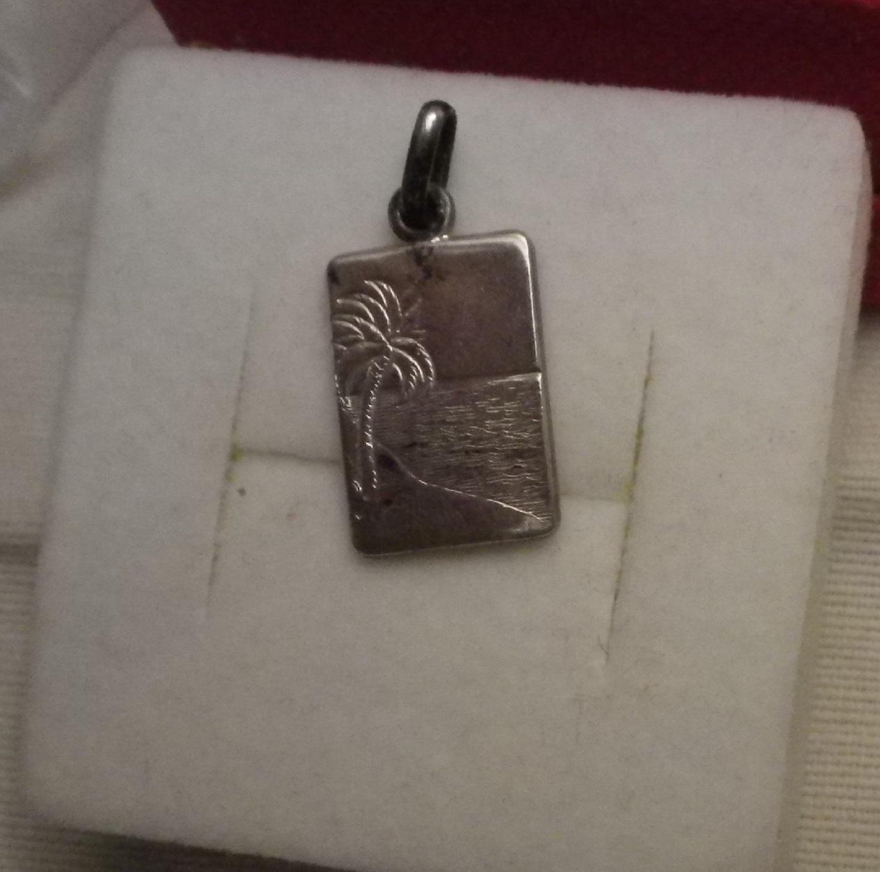 troc de troc échange pendentif carte postale image 1