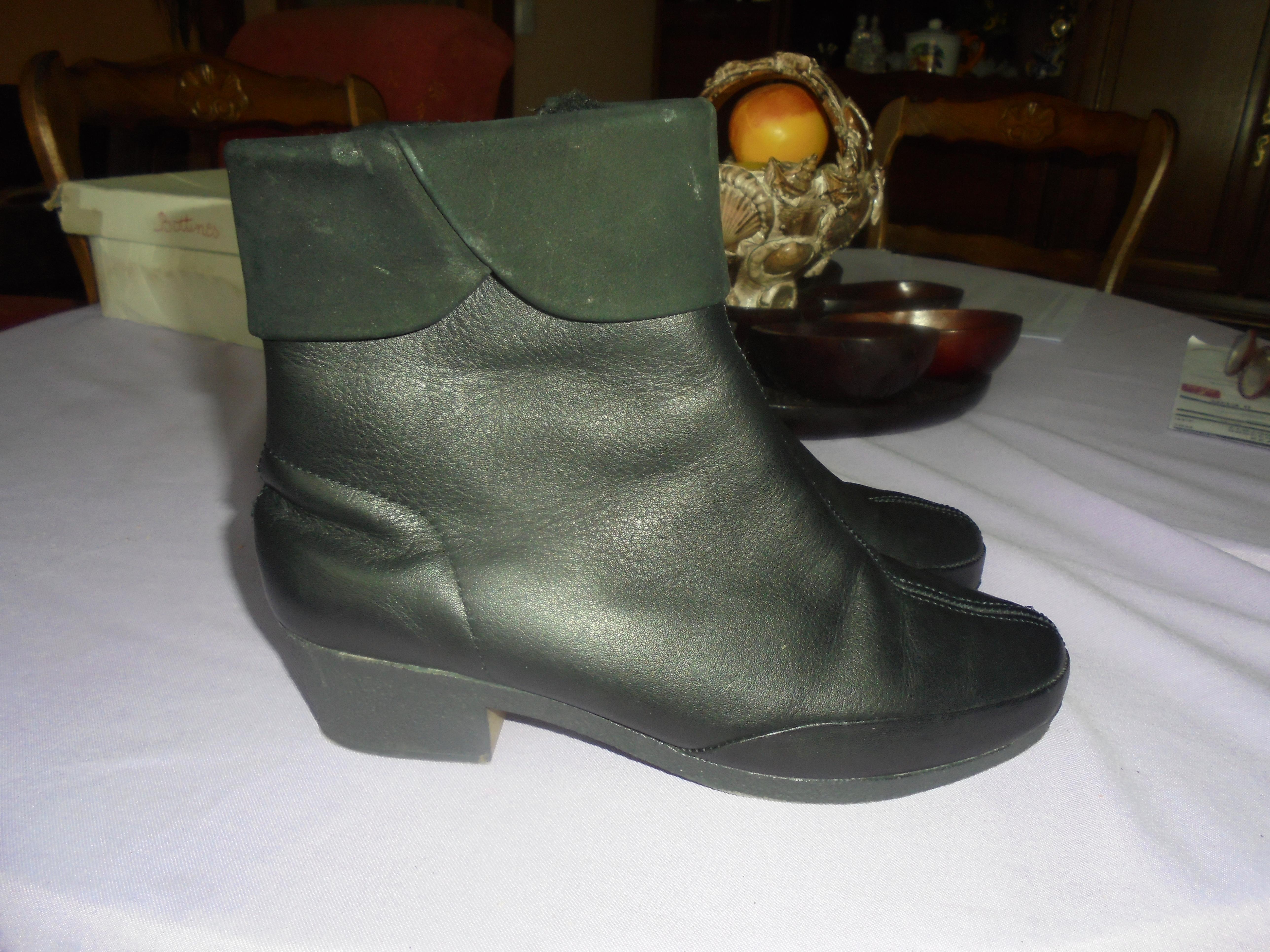 troc de troc bottines tres bon etat peu portés pointure 39 15 noisette image 0