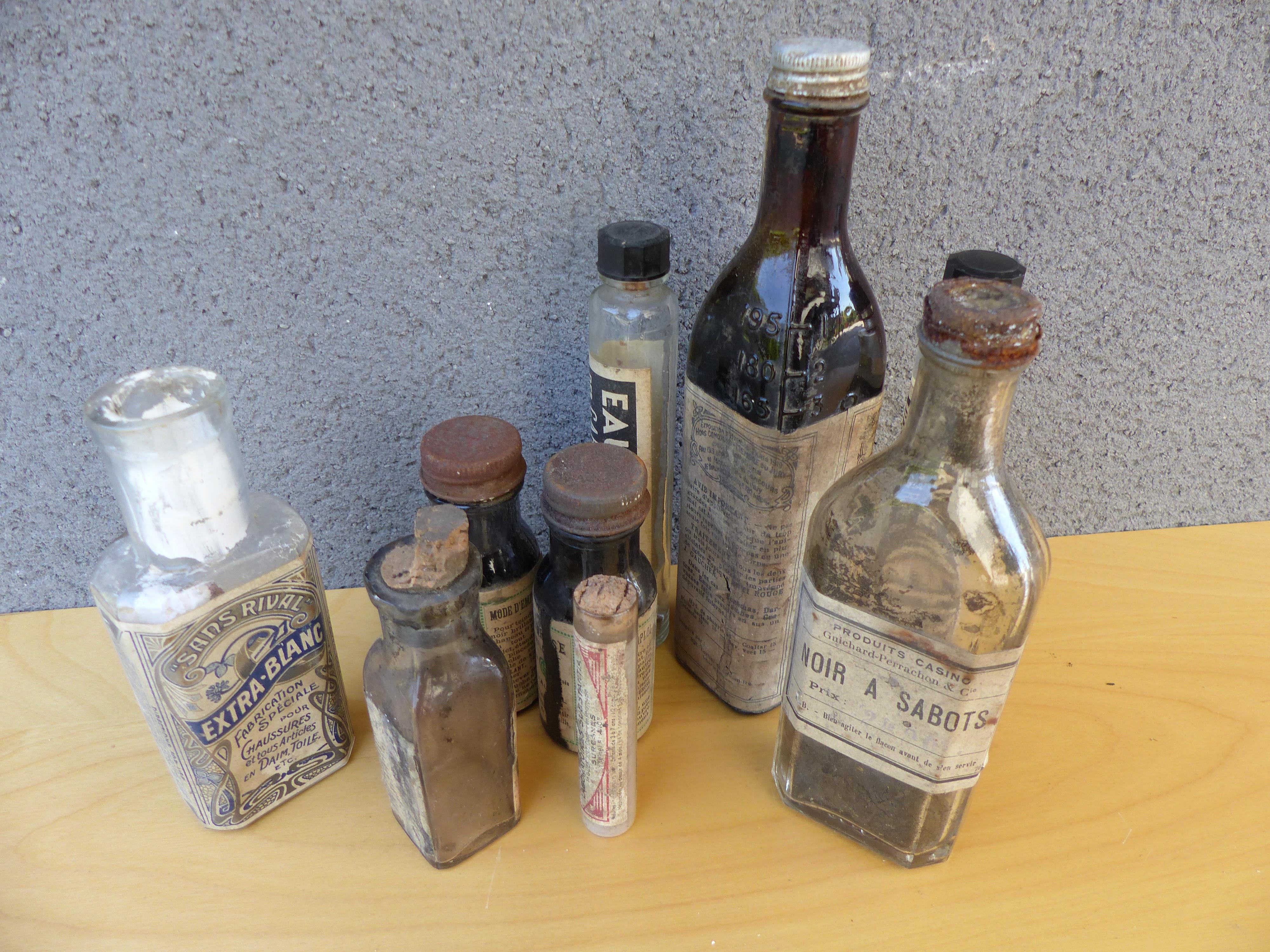 troc de troc lot de divers contenants anciens - flacon / bouteille / tube image 1