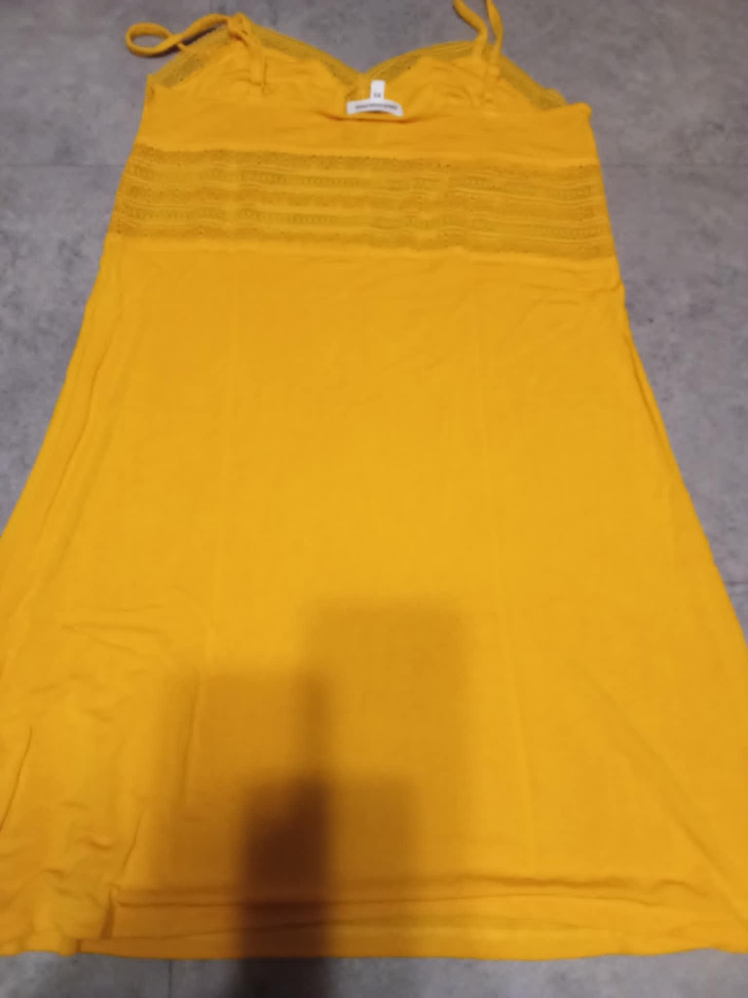 troc de troc chemise de nuit tres bon etat  jaune taille x s a bretelles image 1