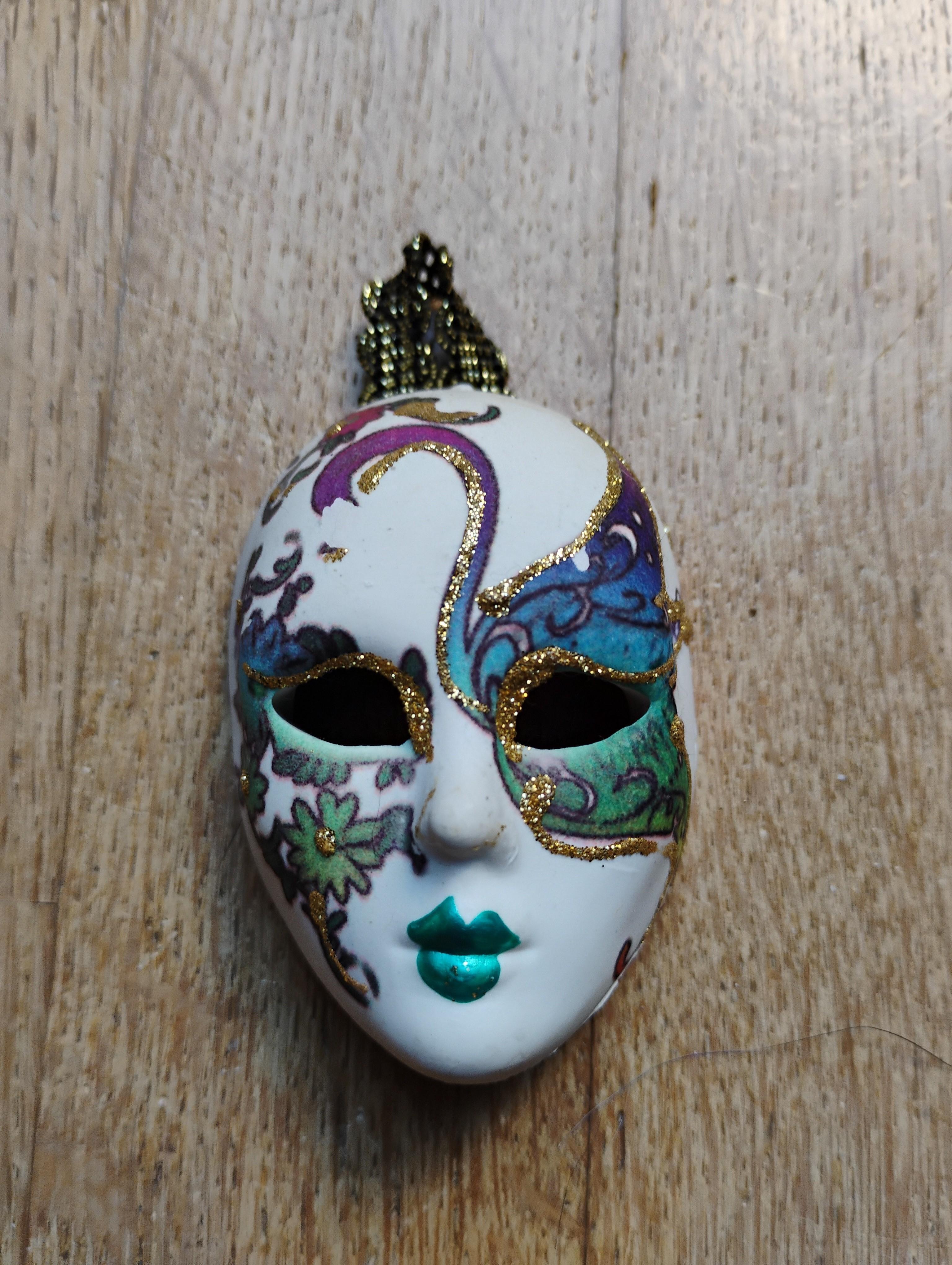 troc de troc petit masque vénitien image 0