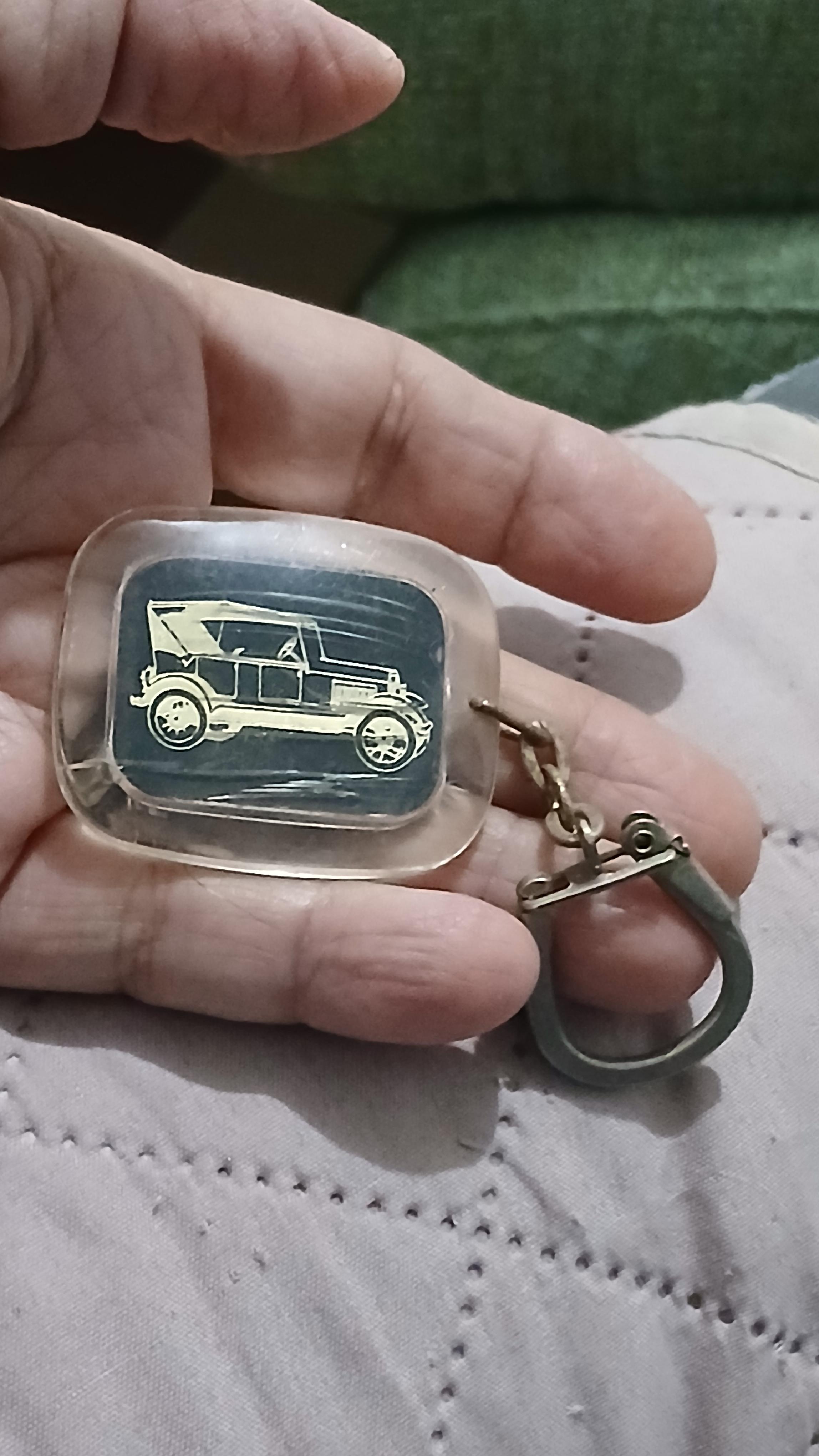 troc de troc porte clé image 0