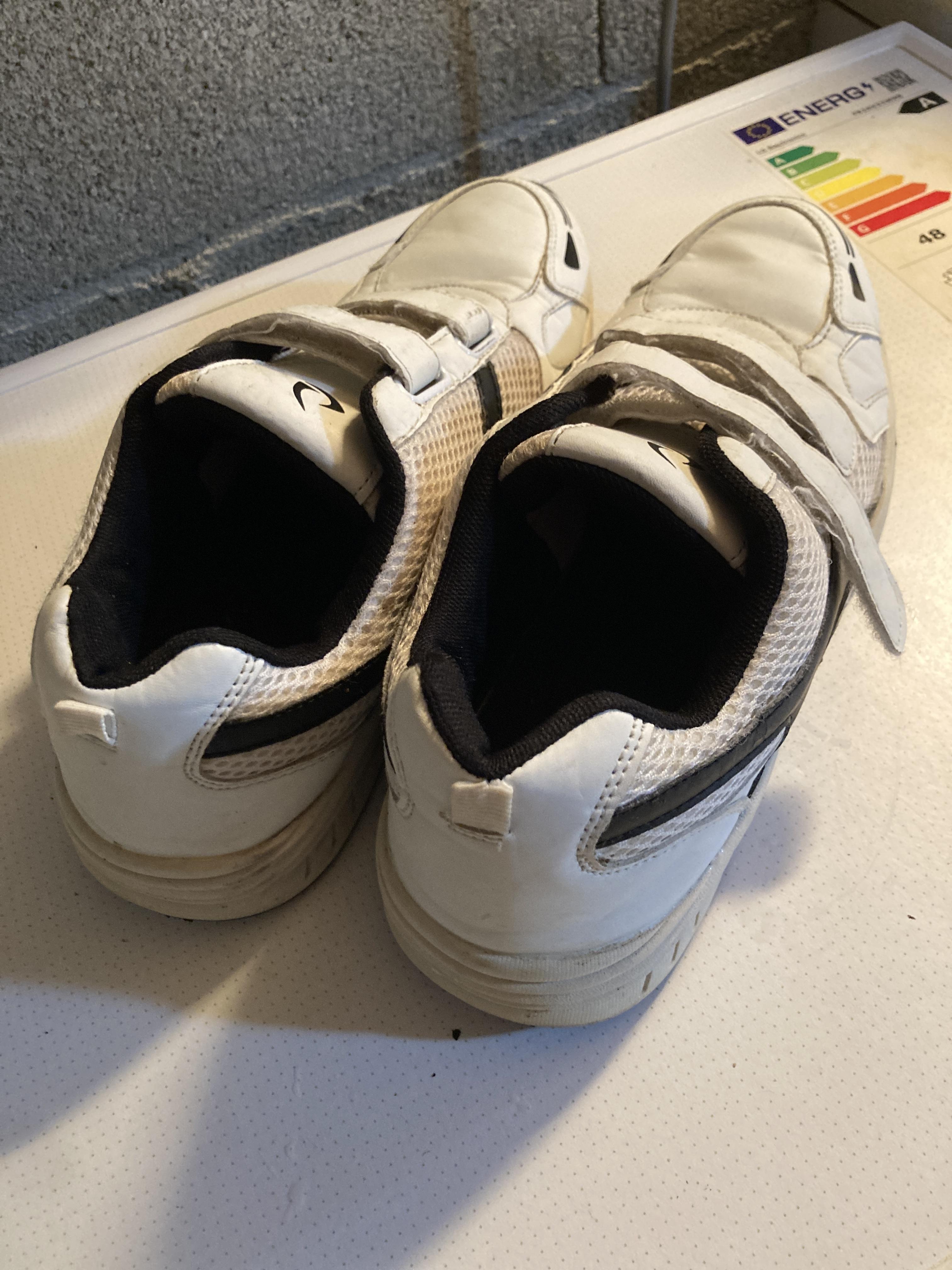 troc de troc paire de tennis pointure 42 image 1