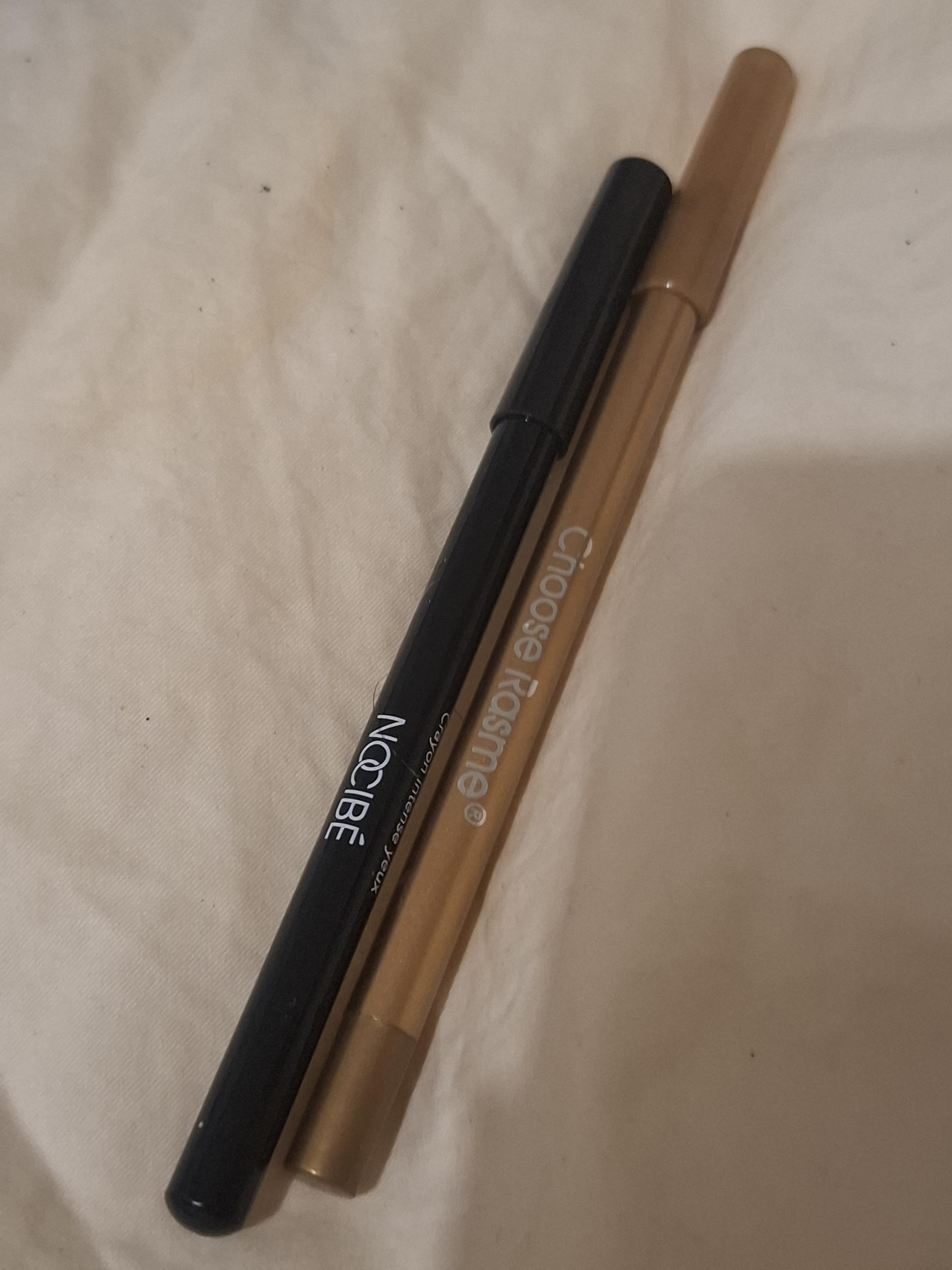 troc de troc crayon or et crayon noir image 0