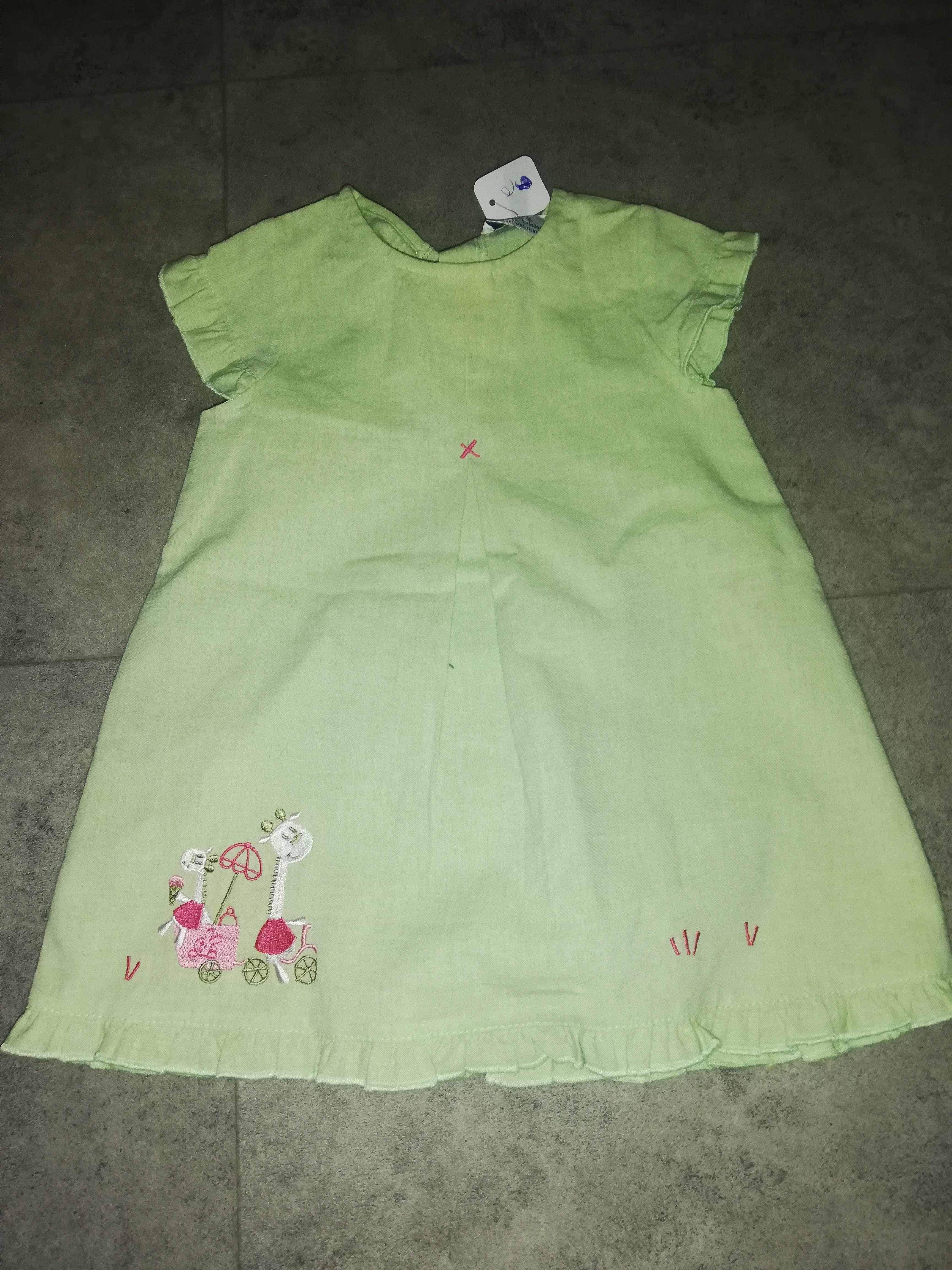 troc de troc robe 6 mois  comme neuf image 0