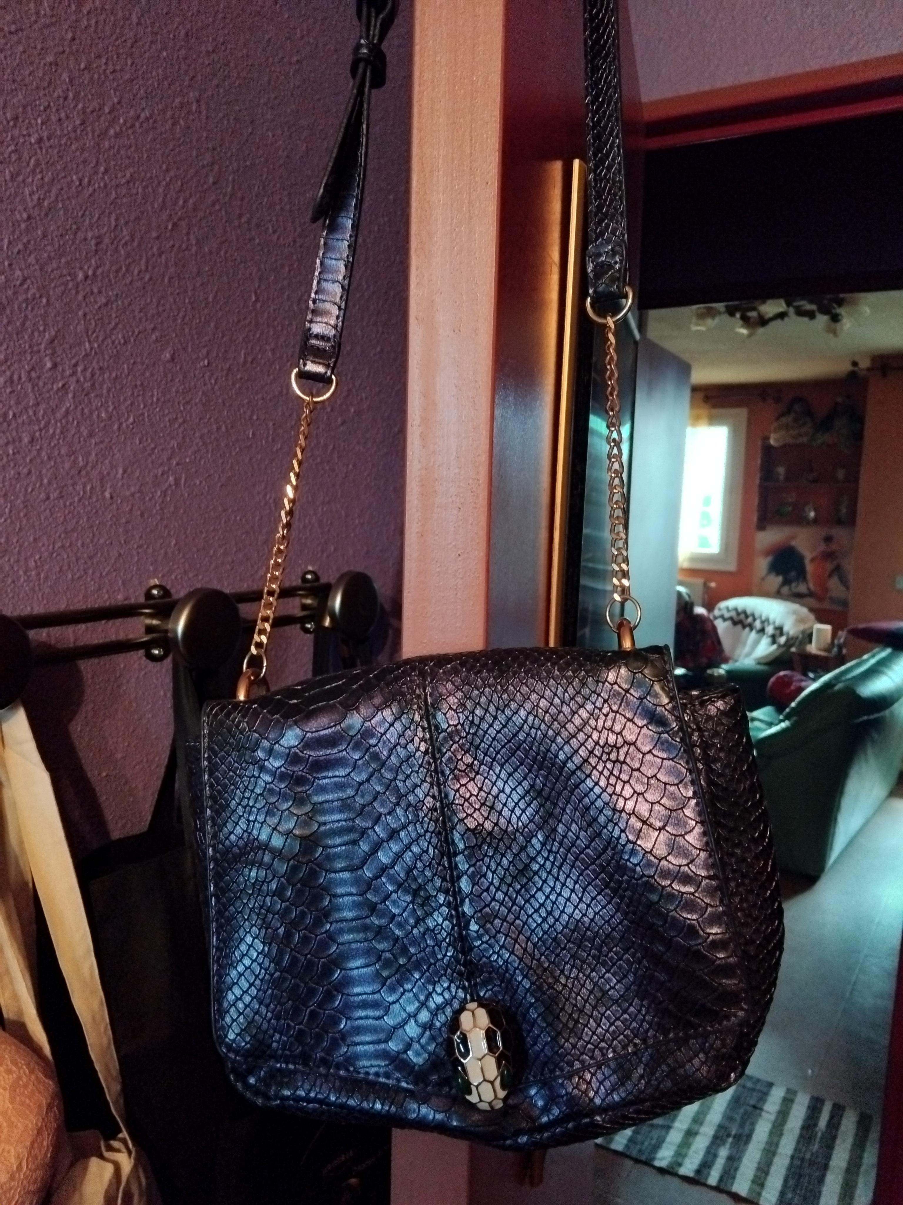 troc de troc sac lpbombes violet serpent chaine image 0