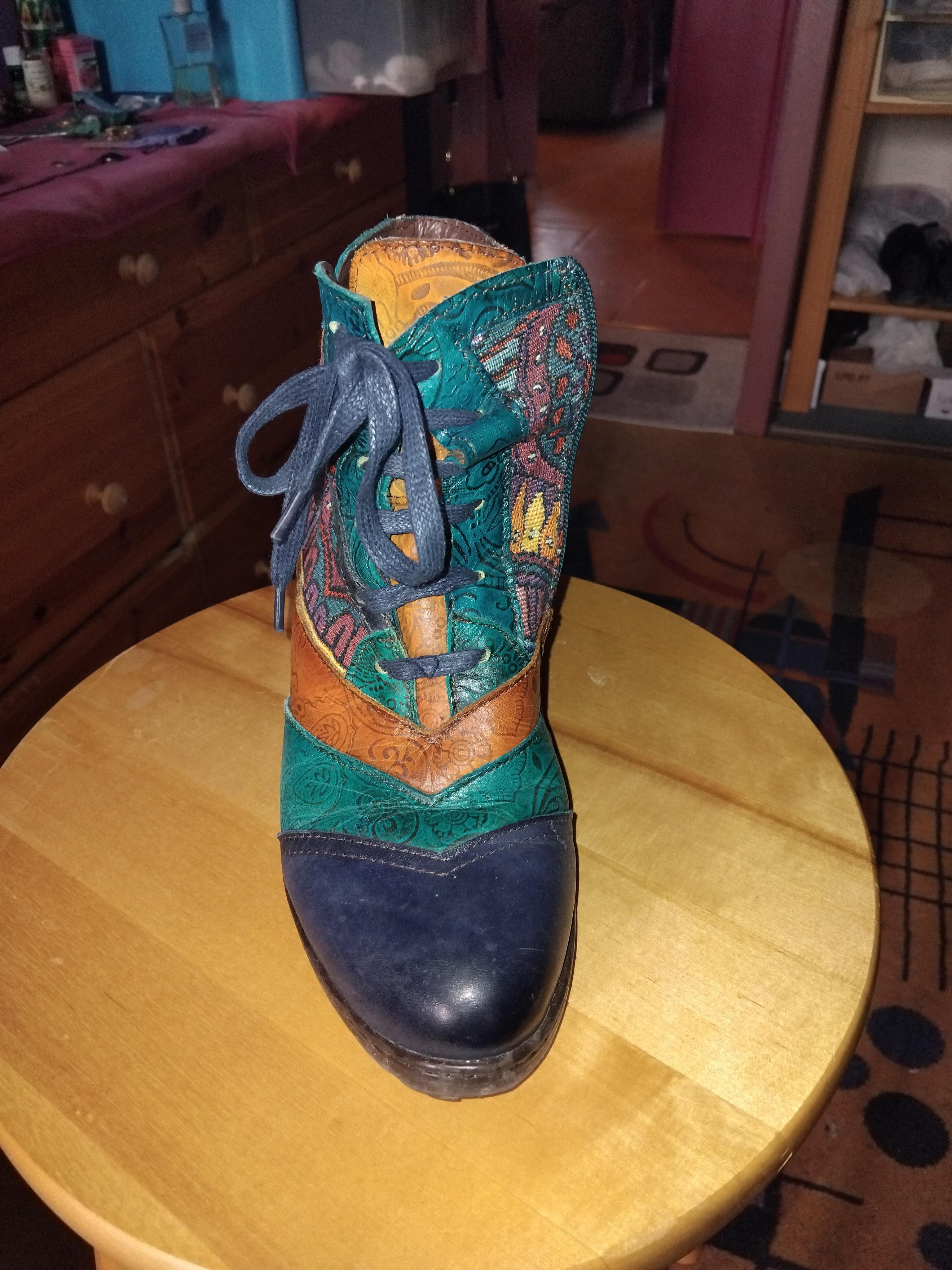 troc de troc bottines cuir 39 tbe image 1