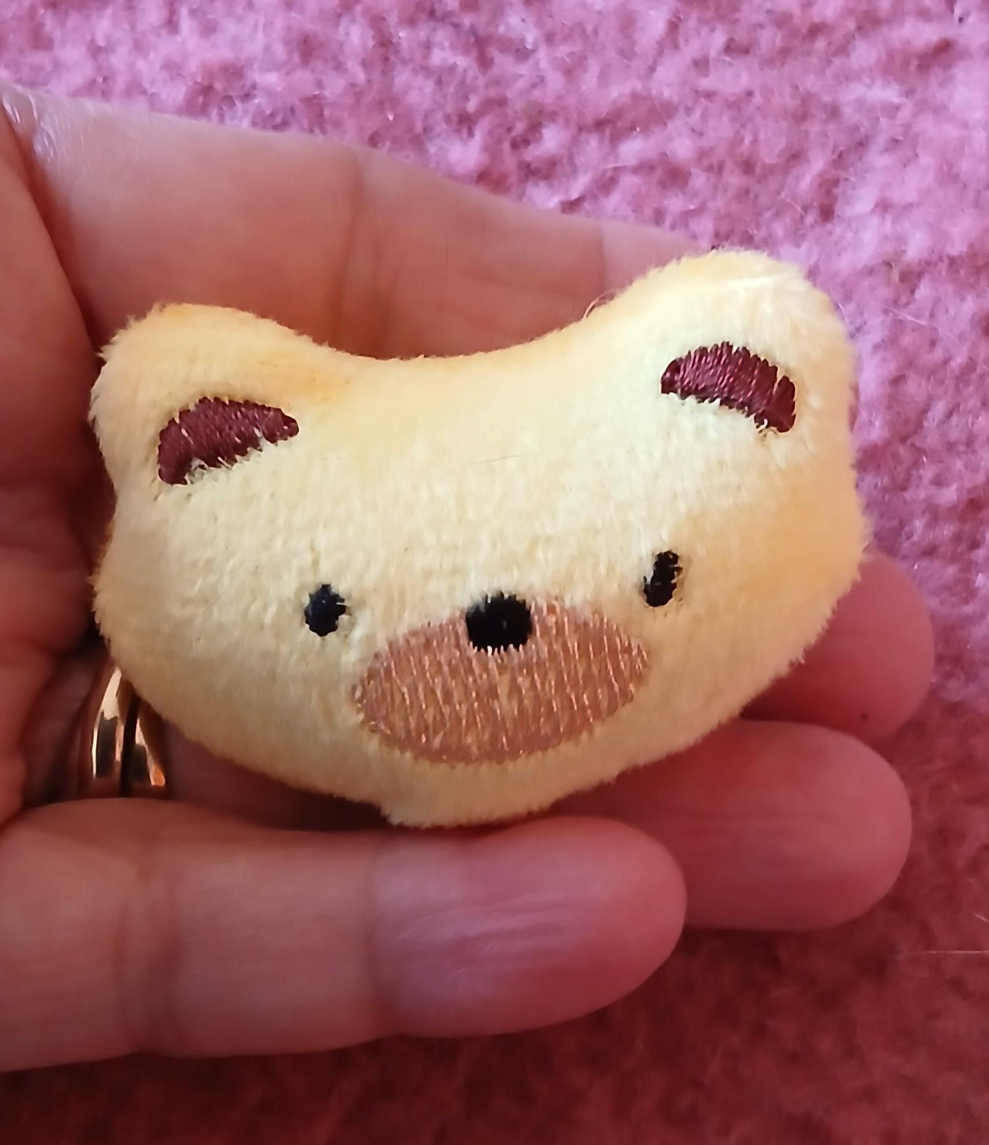 troc de troc reserver cerise petite peluche image 0