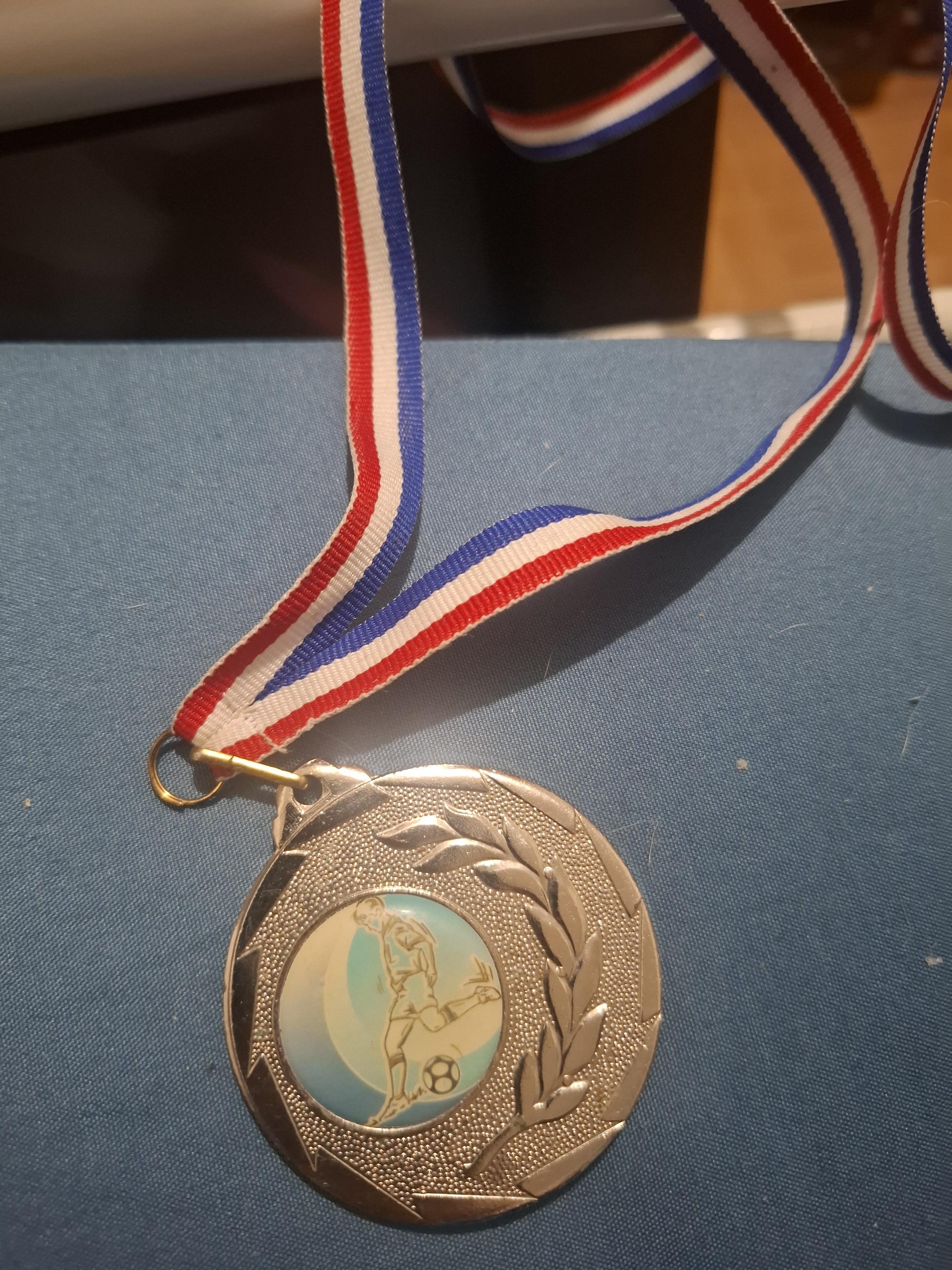 troc de troc medaille foot image 0