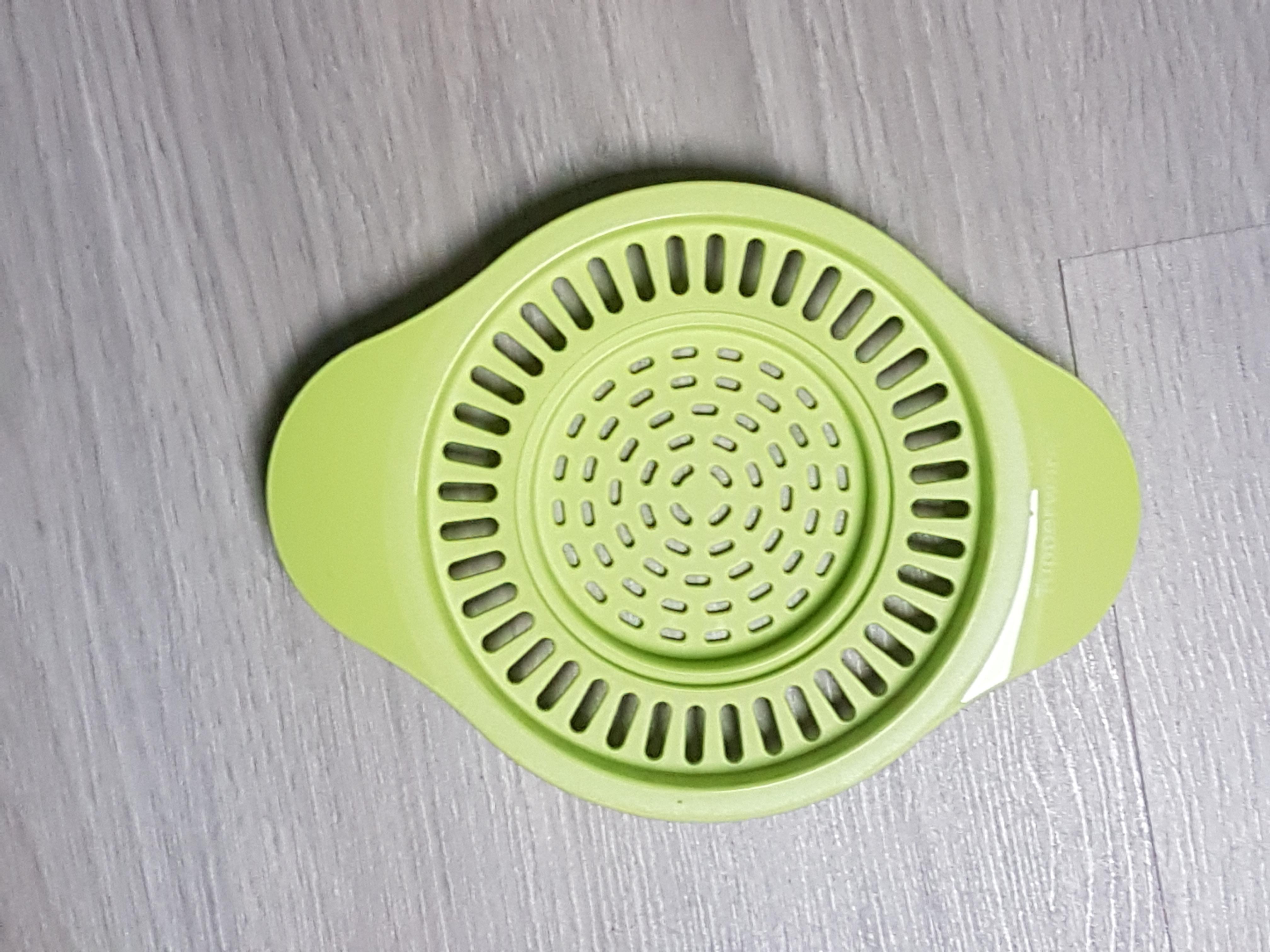troc de troc reserve petit mini passoire tupperware image 0