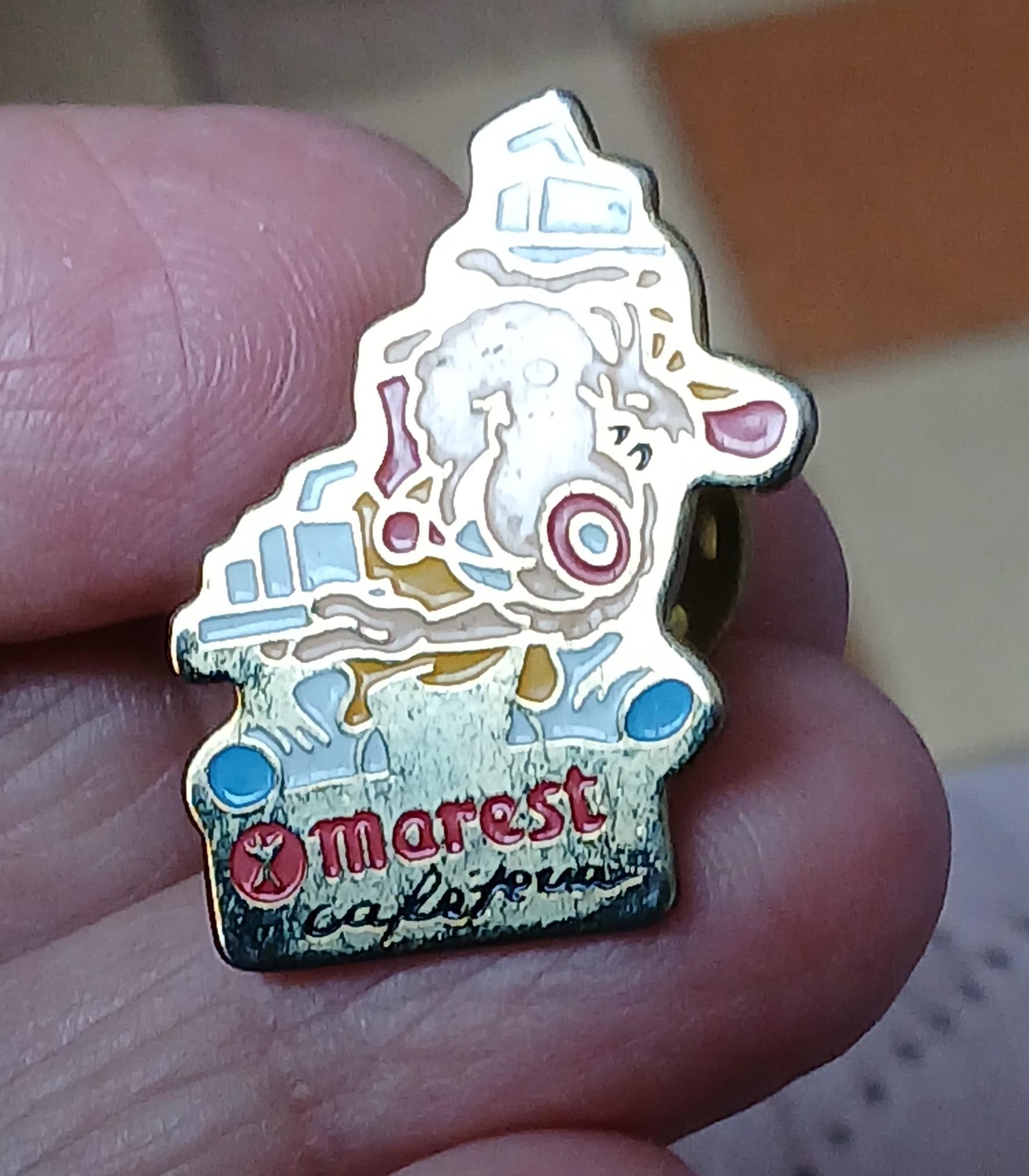 troc de troc reserver. un pins image 0
