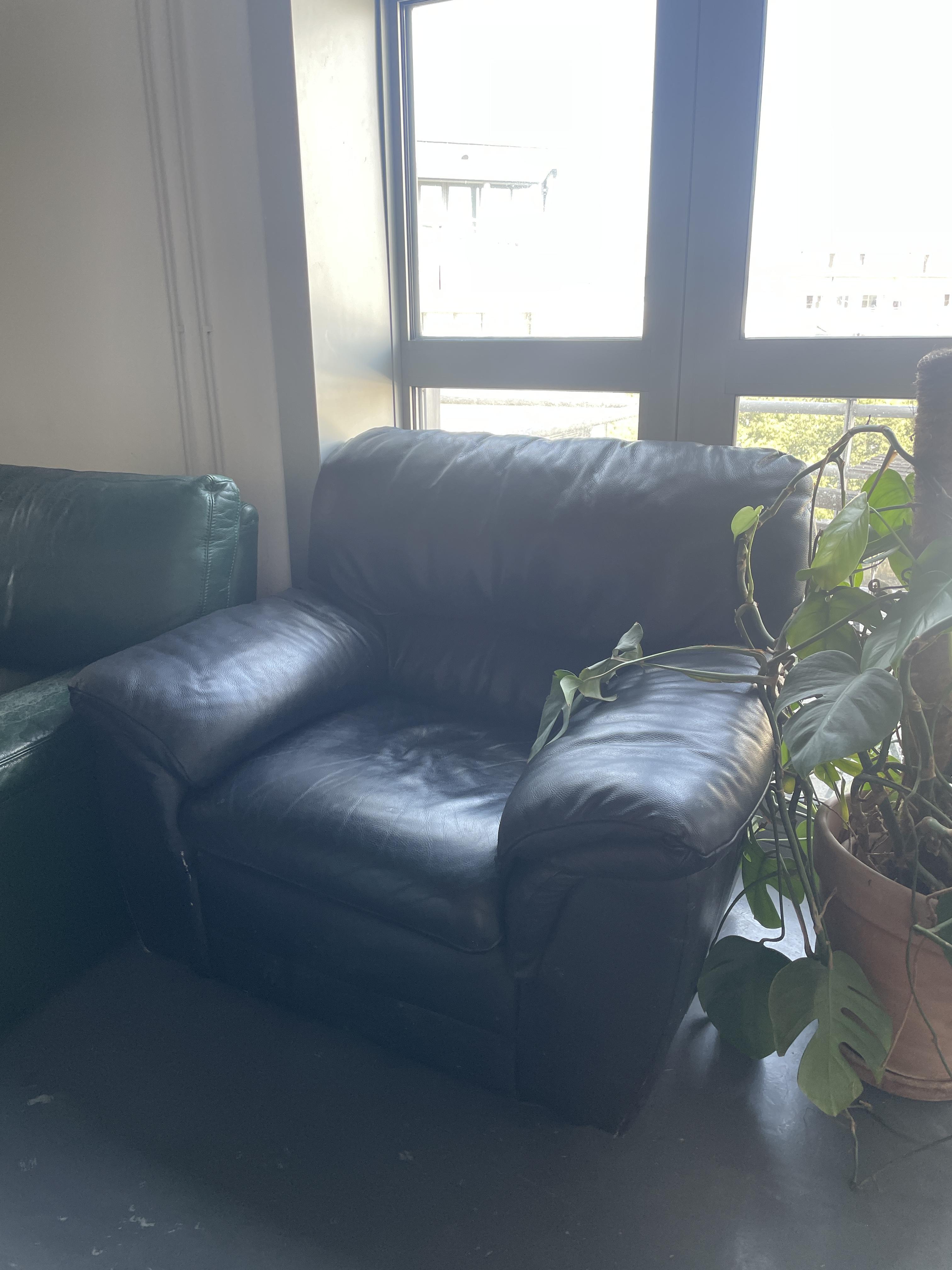 troc de troc fauteuil en cuir image 0
