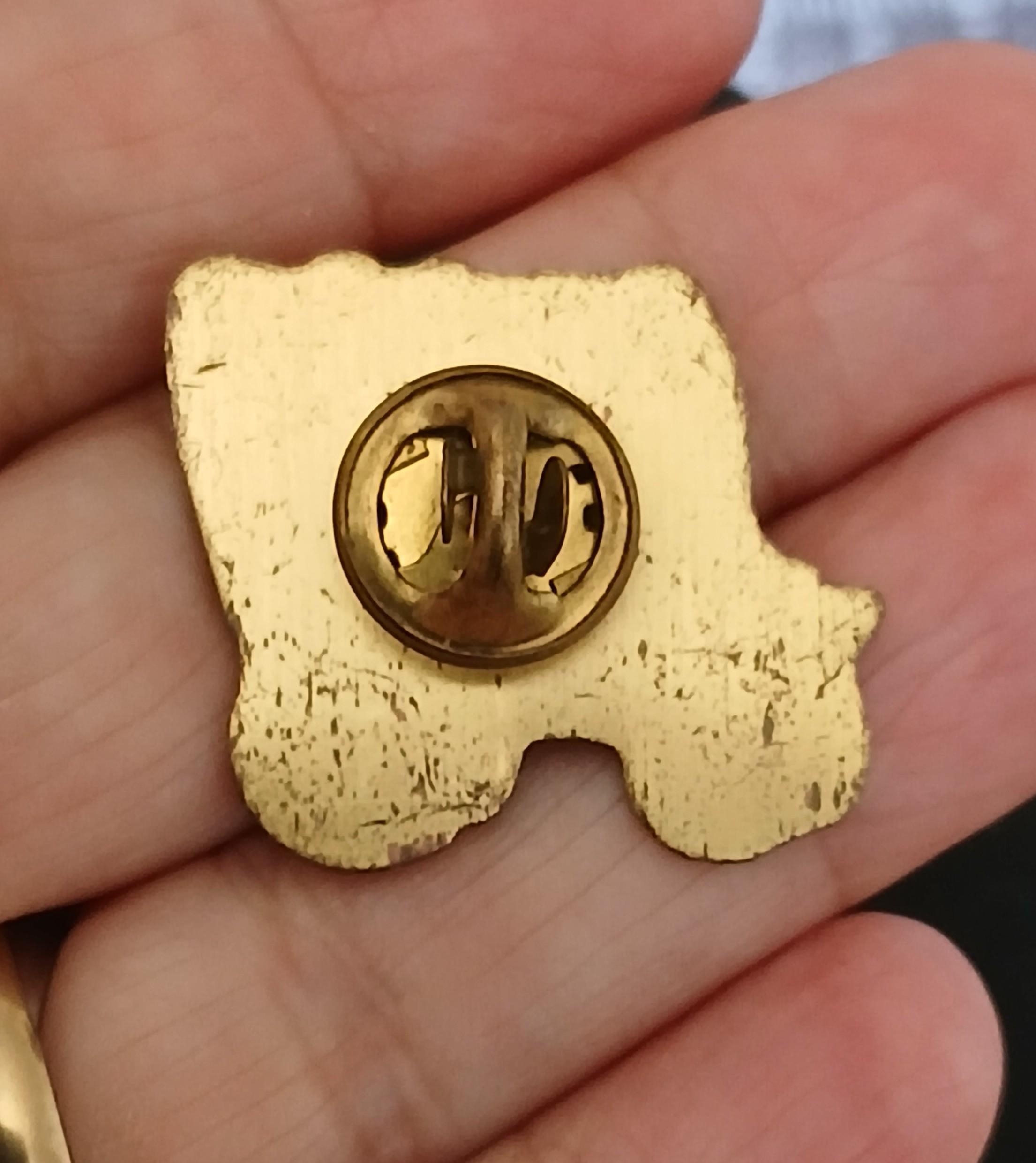 troc de troc un pins ' benenuts ' image 2